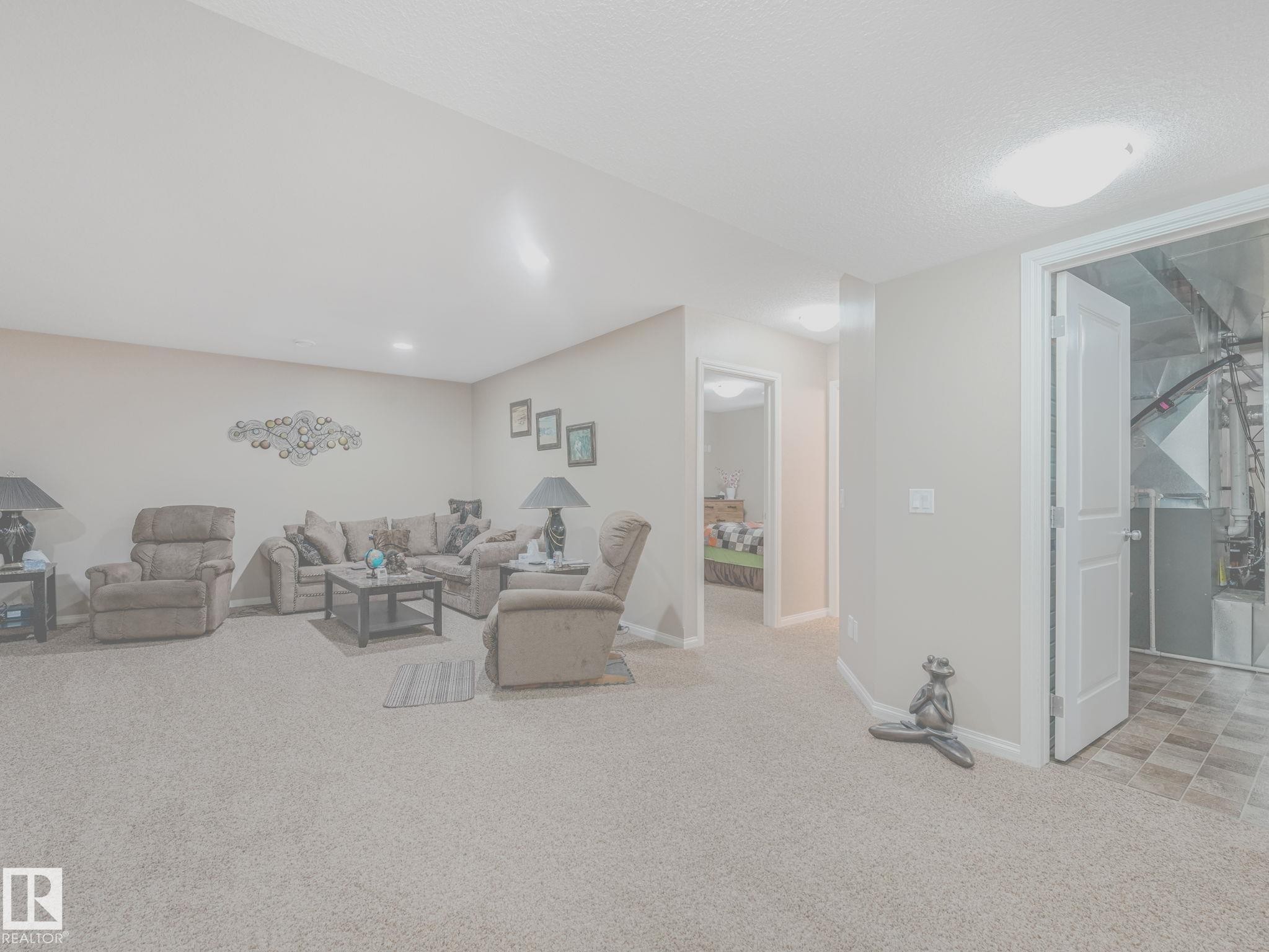 16 Wade Avenue, Leduc, AB