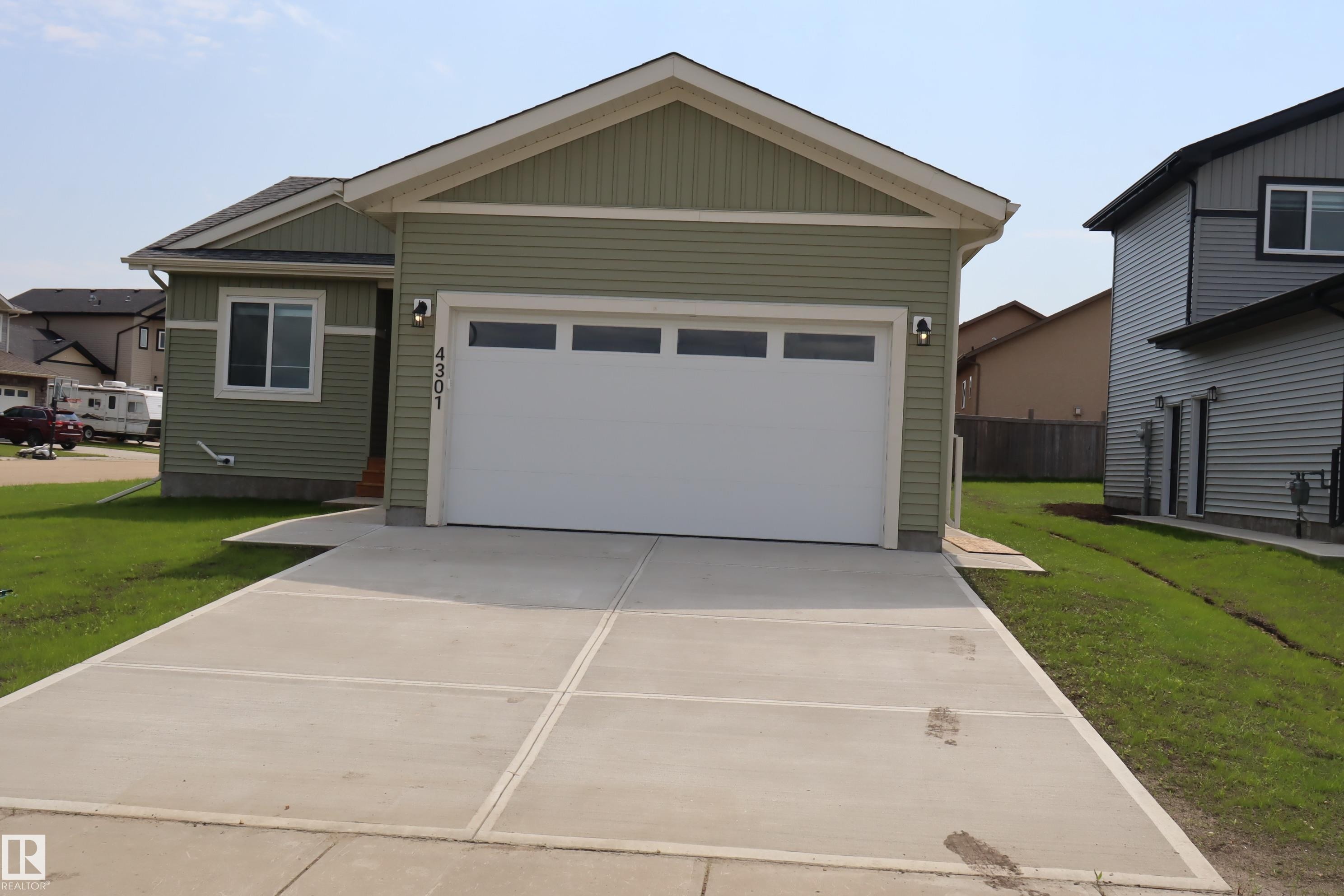 4301 Cedar Drive, Wetaskiwin, AB