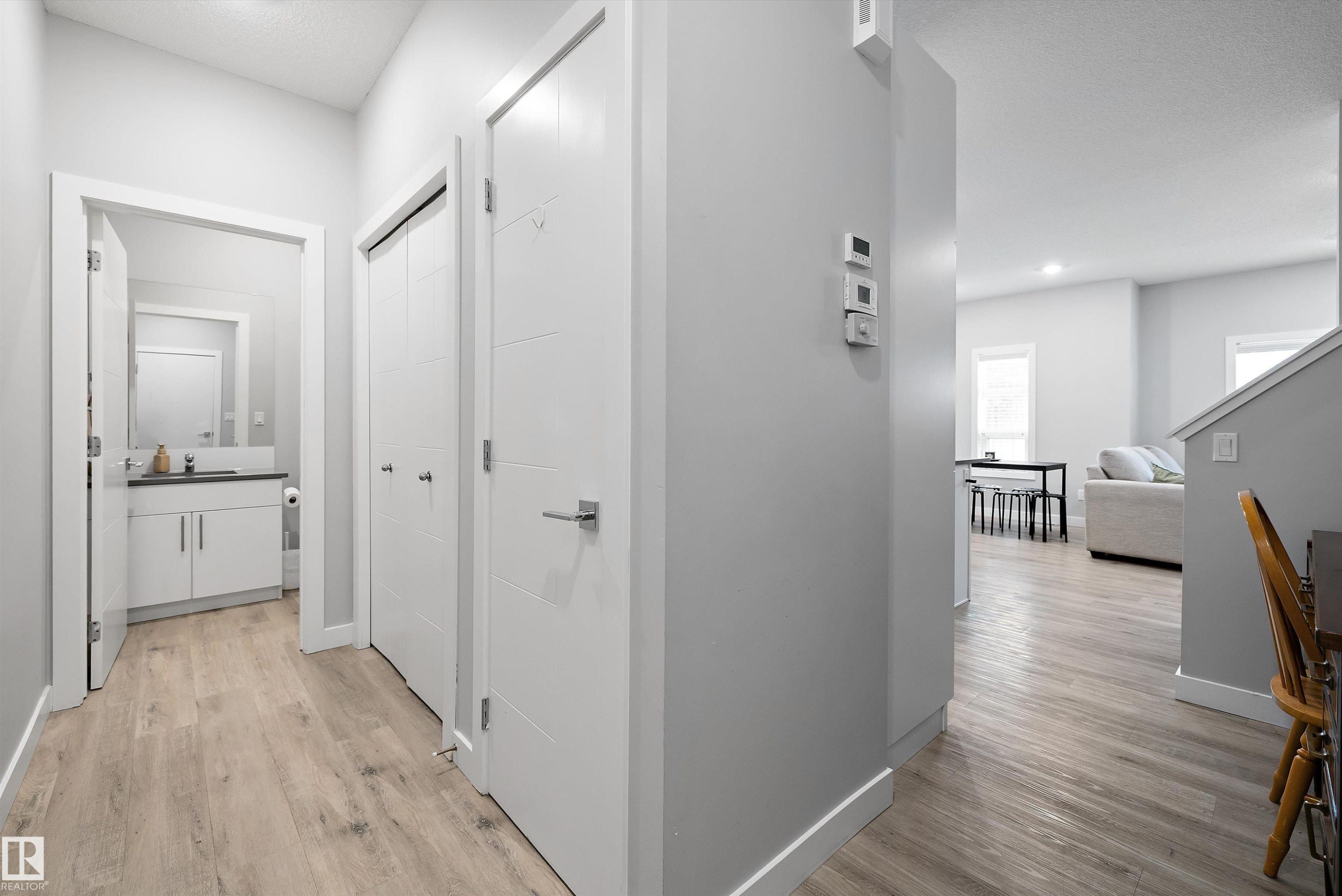 7419 106 Street Nw, Edmonton, AB - Indoor Photo Showing Other Room
