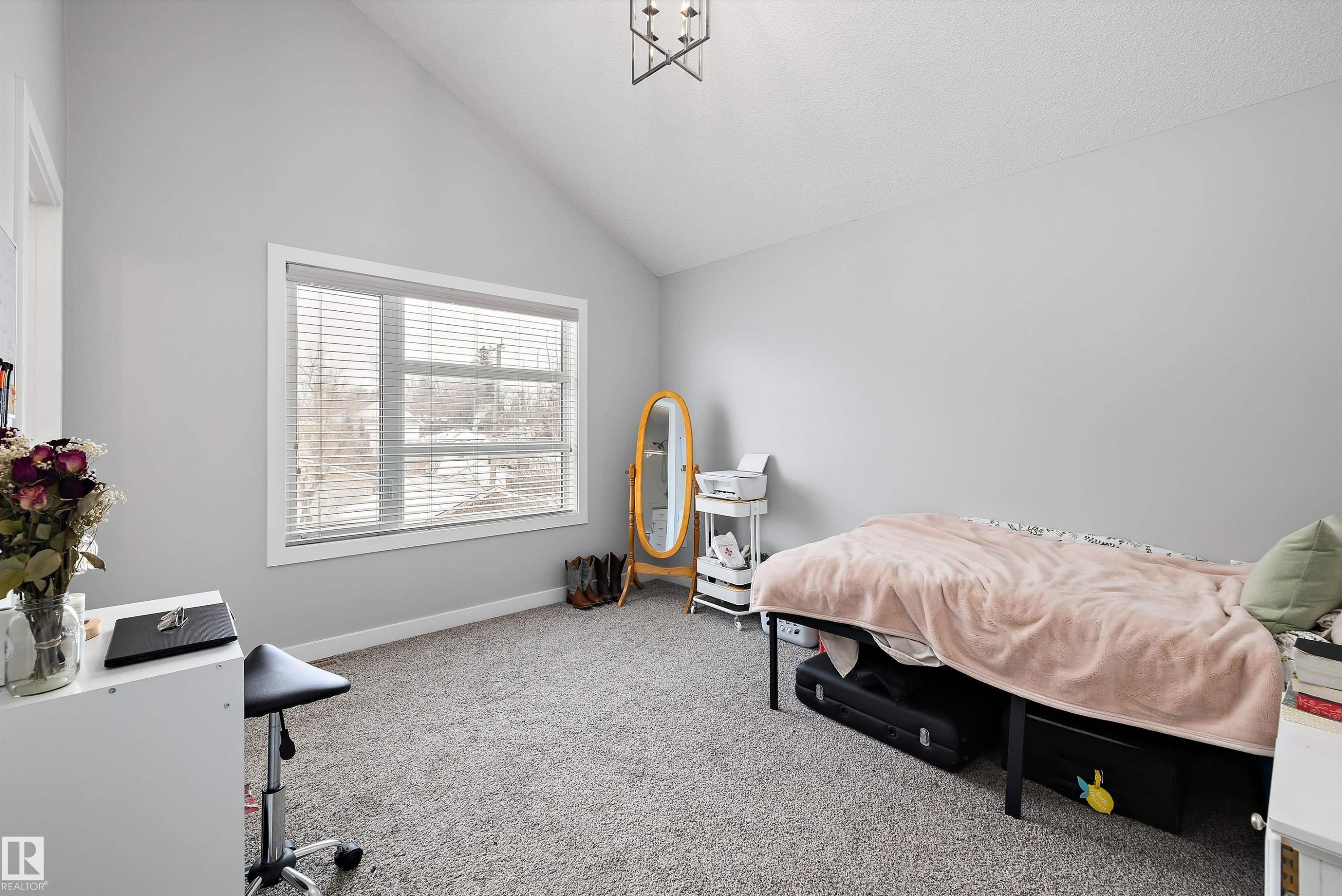 7419 106 Street Nw, Edmonton, AB - Indoor Photo Showing Bedroom