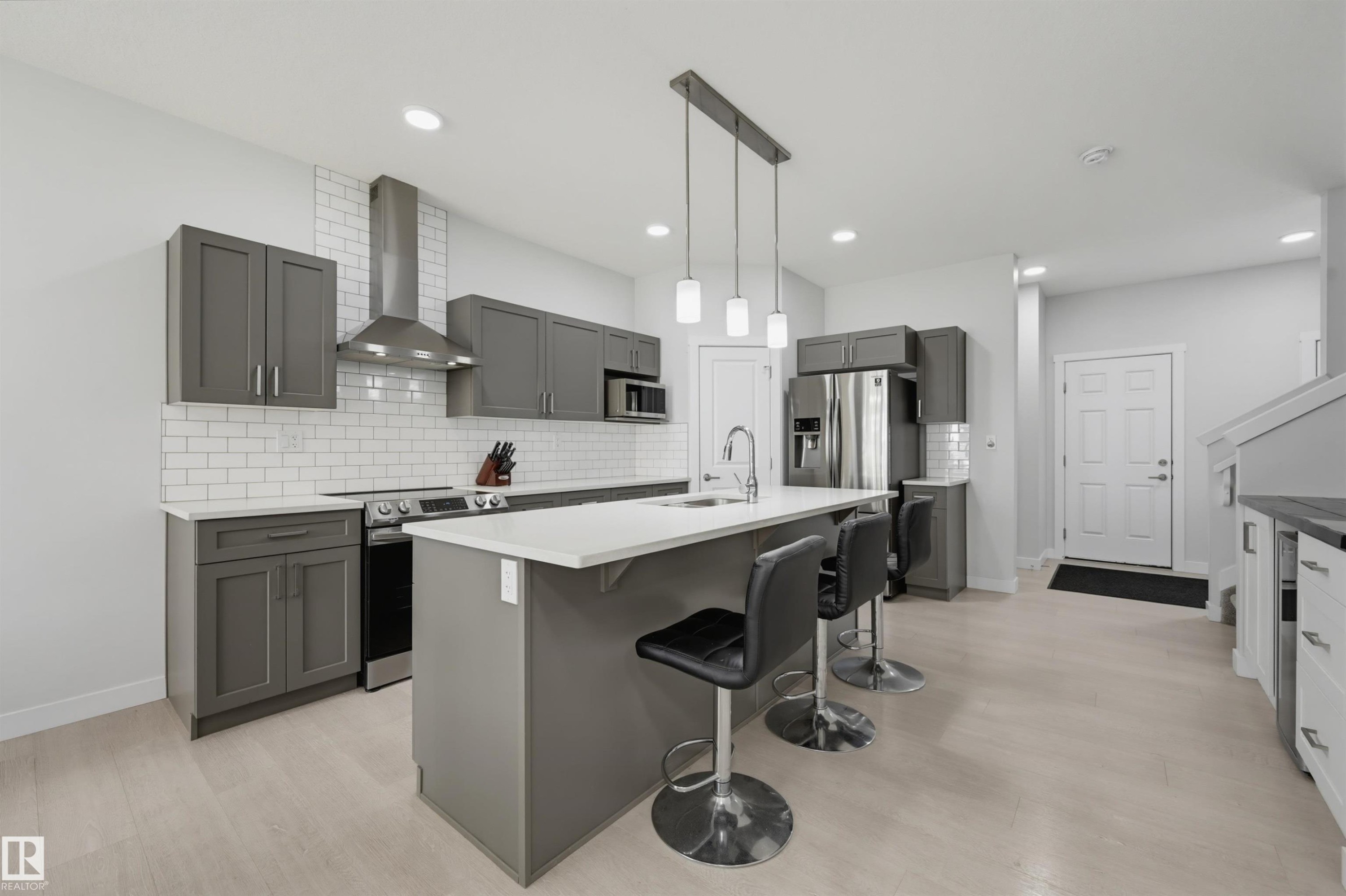 918 Daniels Loop, Edmonton, AB