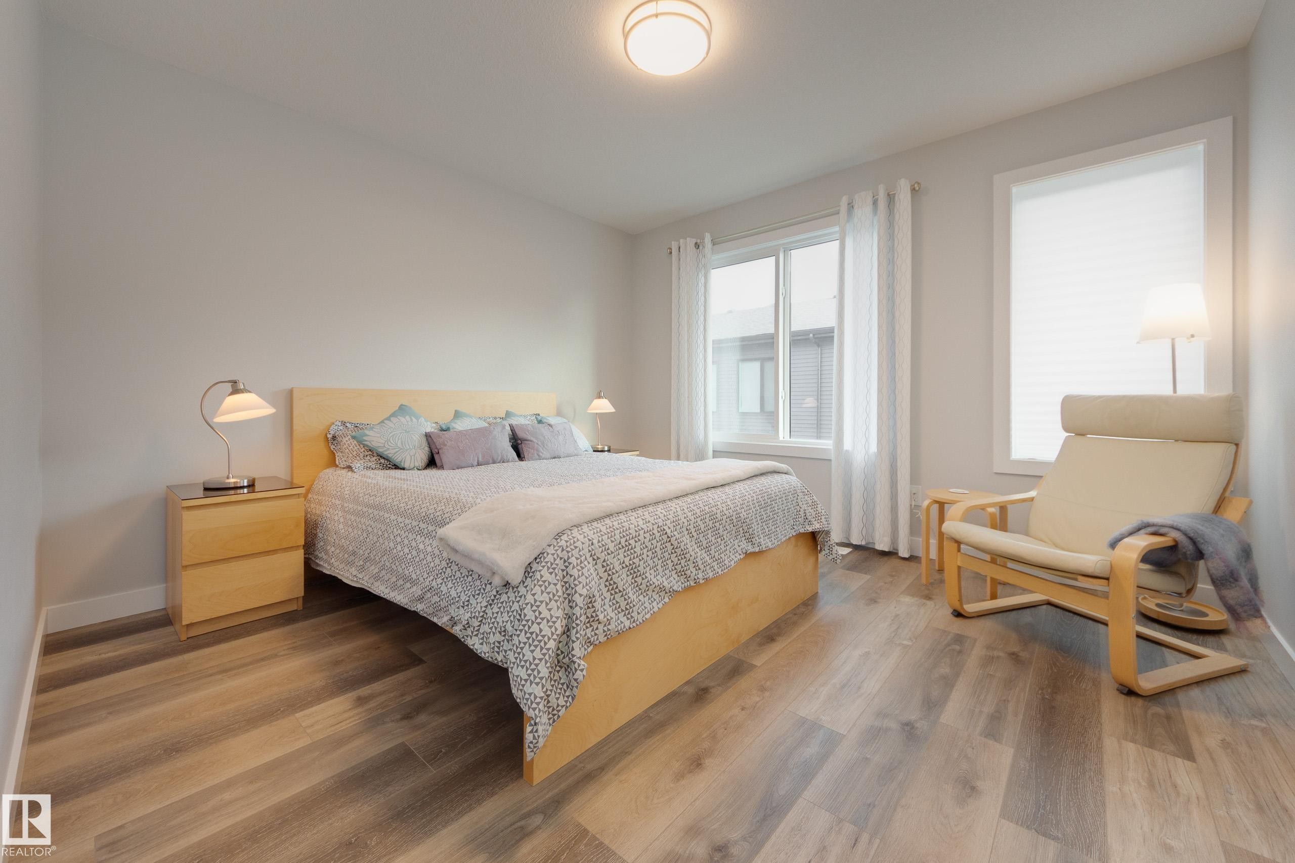 34 1729 Keene Crescent, Edmonton, AB