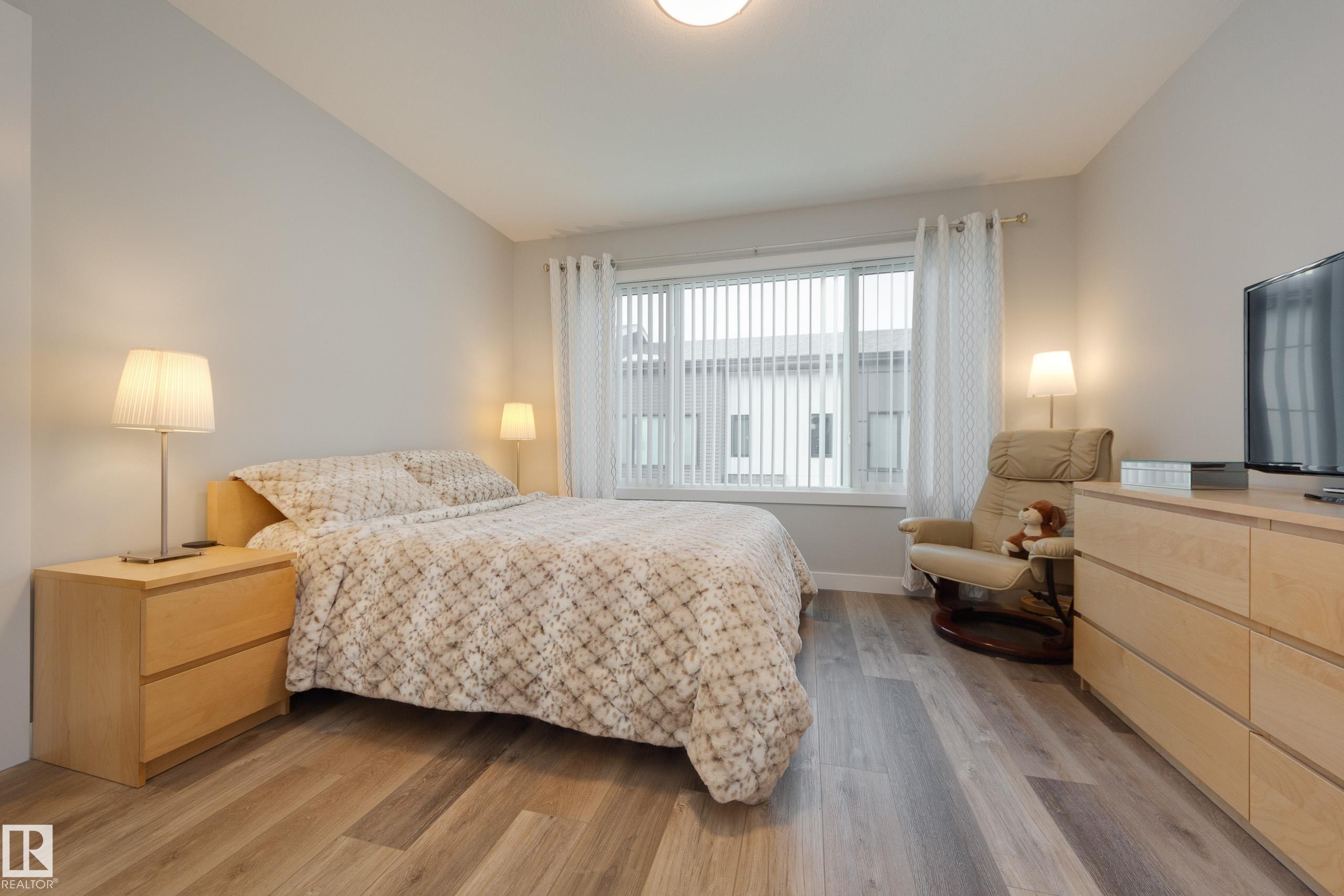 34 1729 Keene Crescent, Edmonton, AB
