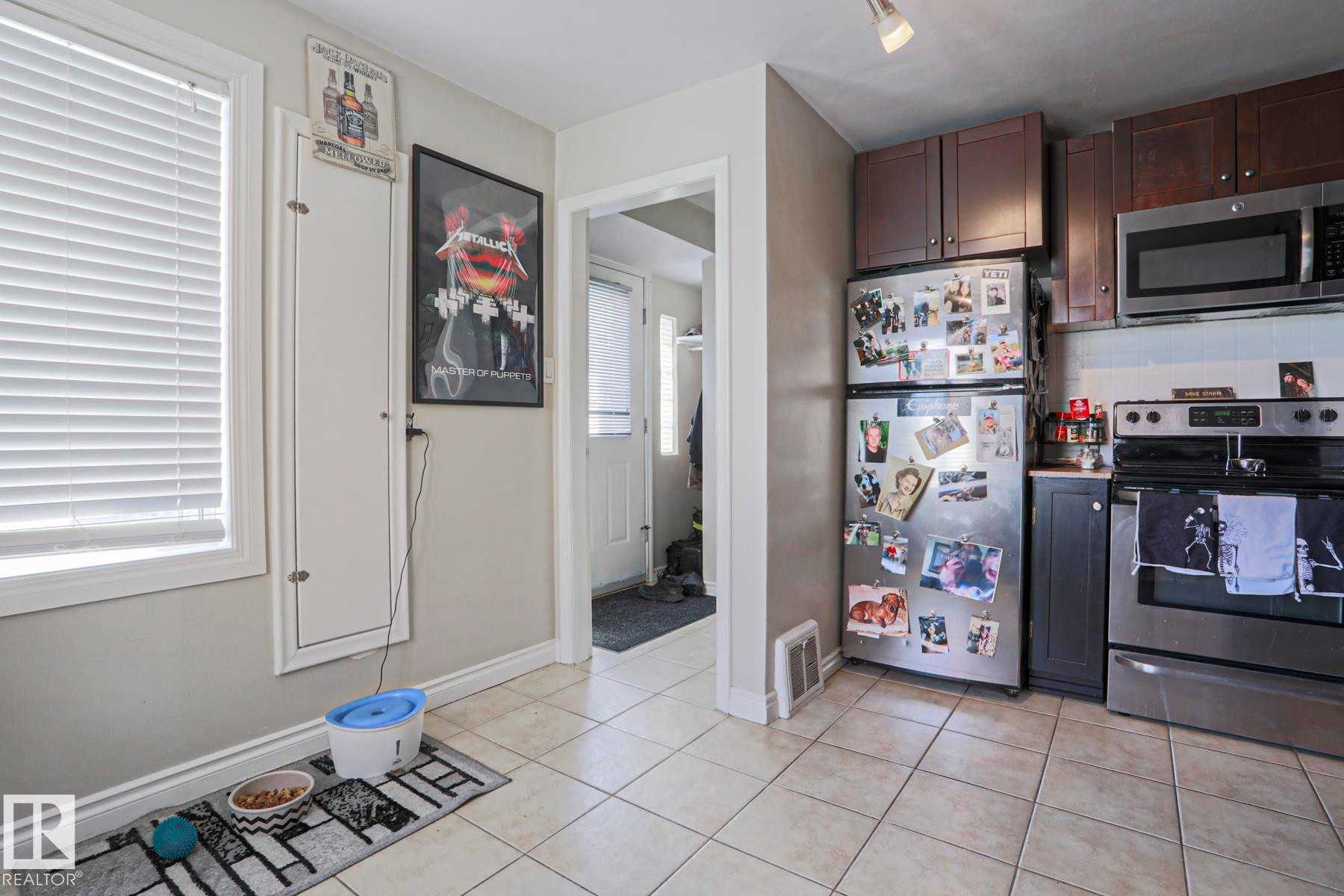 12418 93 Street Nw, Edmonton, AB