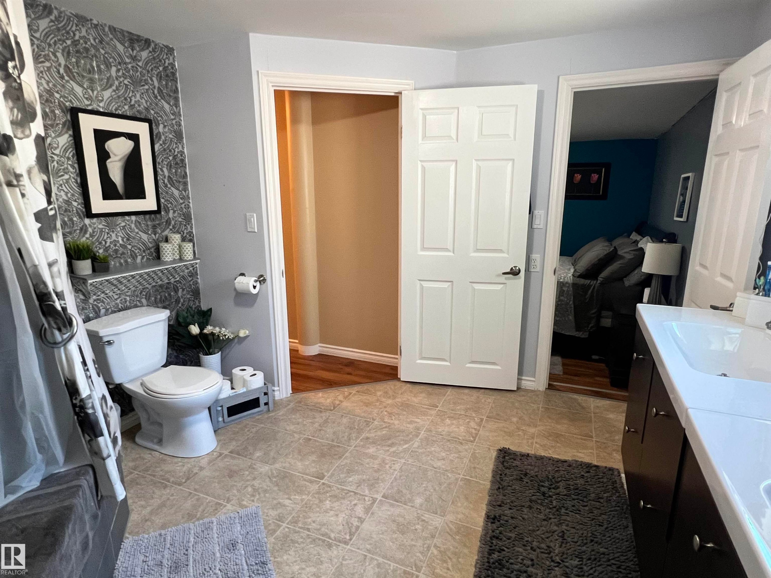 220 Evergreen Mobile Park, Edmonton, AB