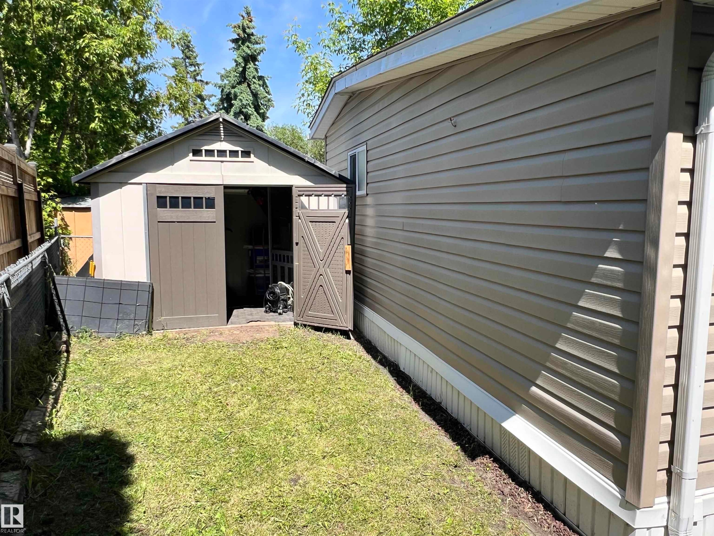 220 Evergreen Mobile Park, Edmonton, AB