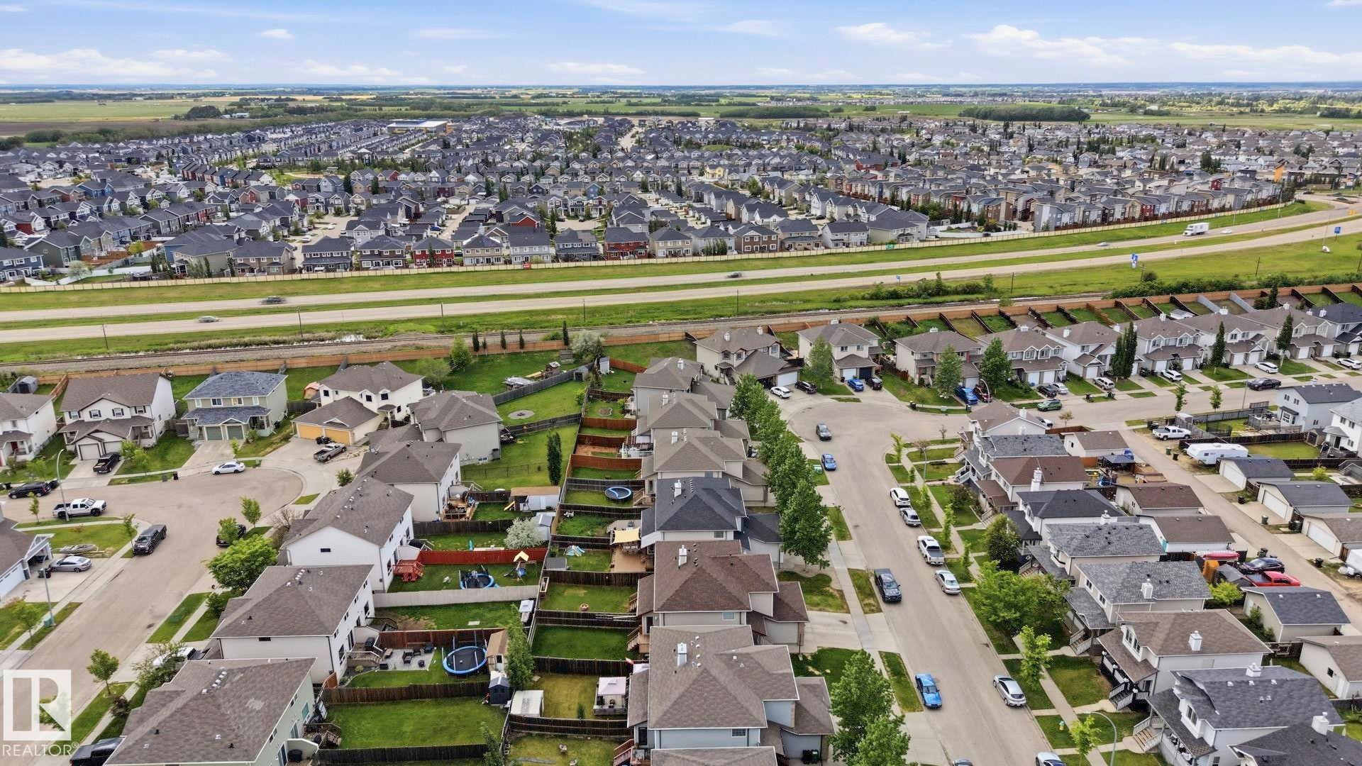 113 Douglas Lane, Leduc, AB