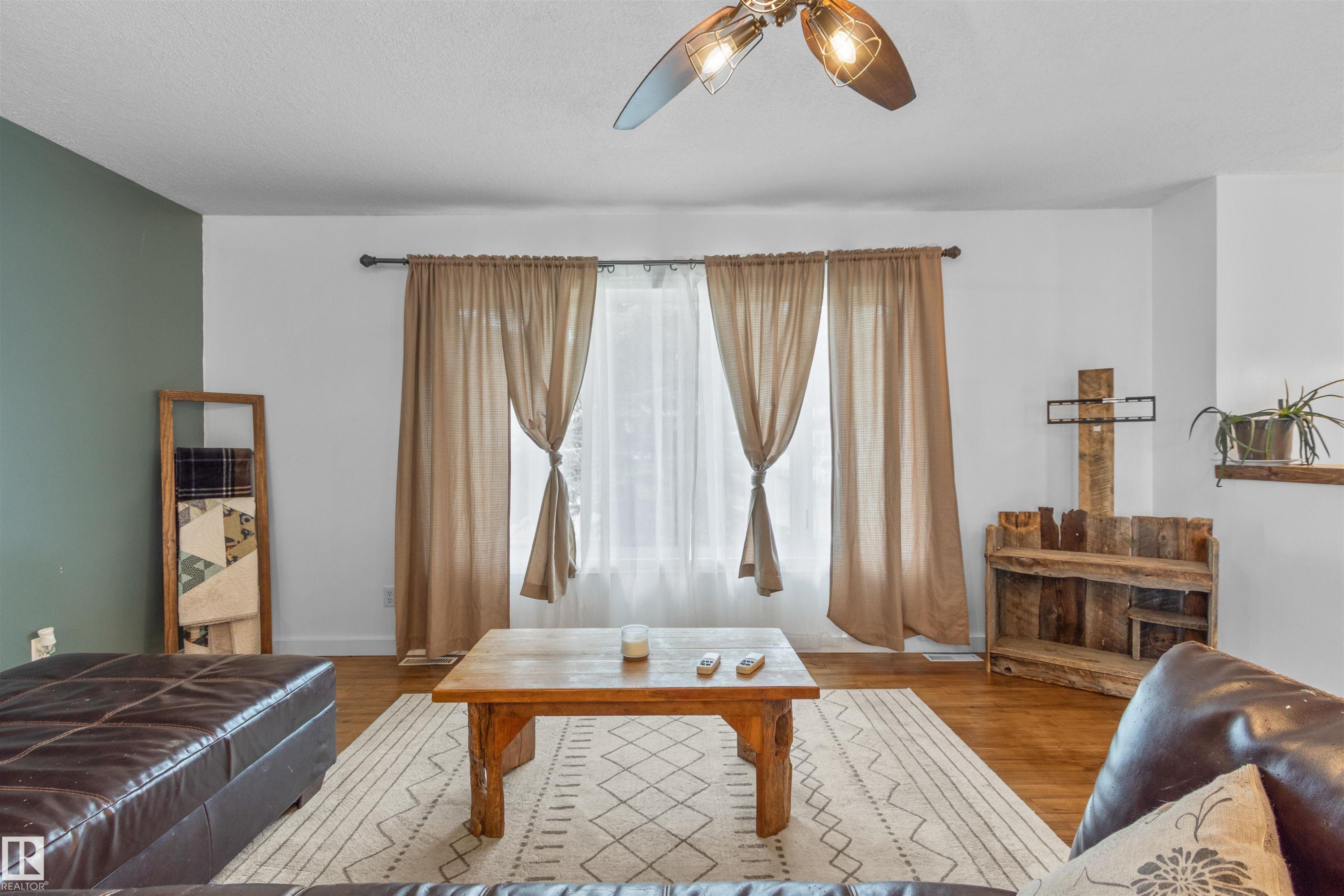 5121 52 Street, Rocky Rapids, AB