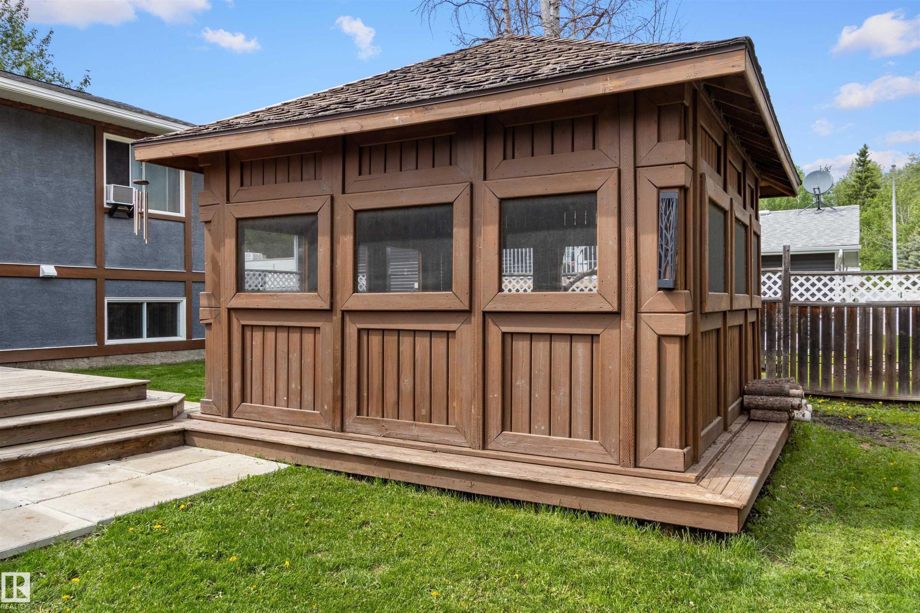 5121 52 Street, Rocky Rapids, AB