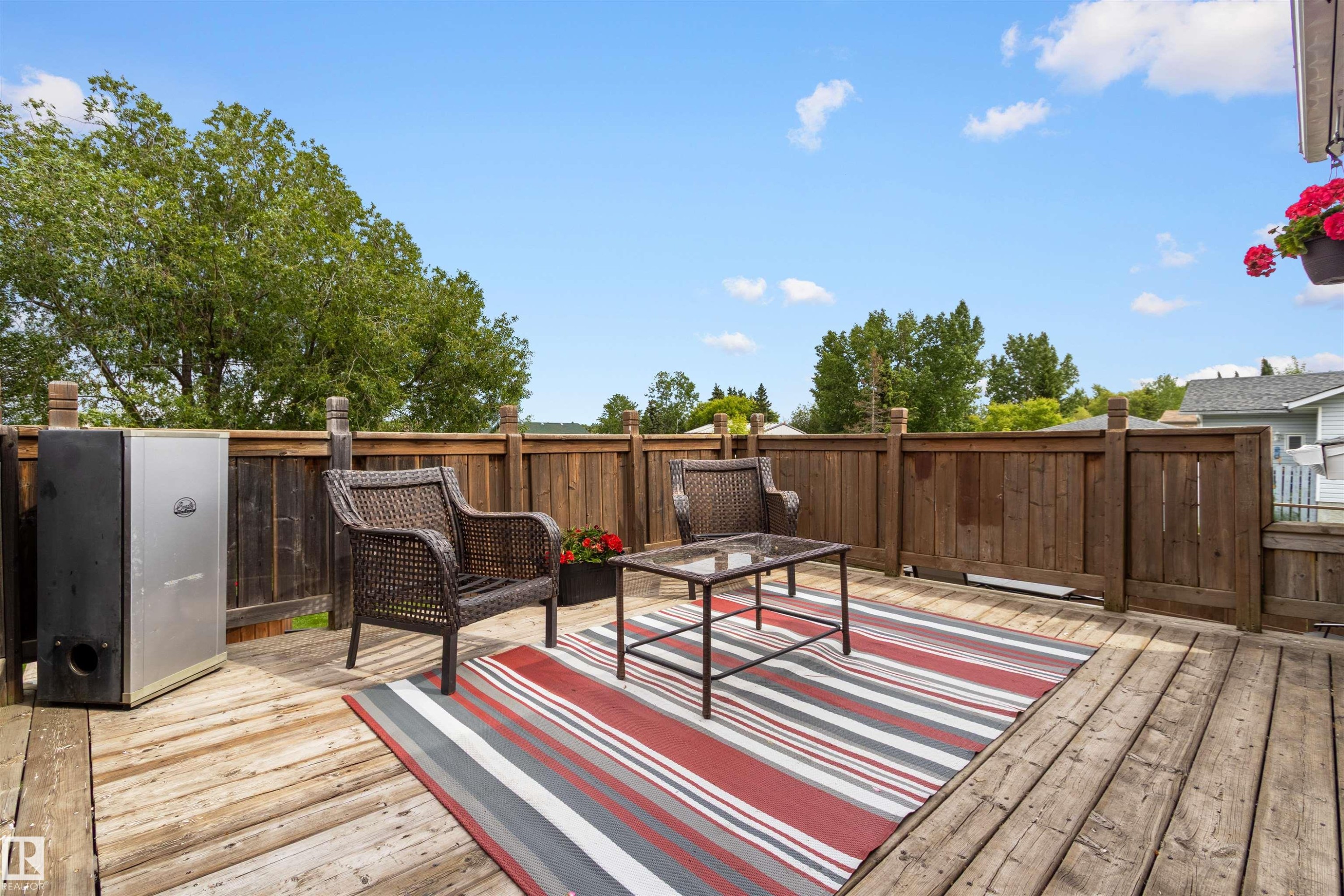 5121 52 Street, Rocky Rapids, AB