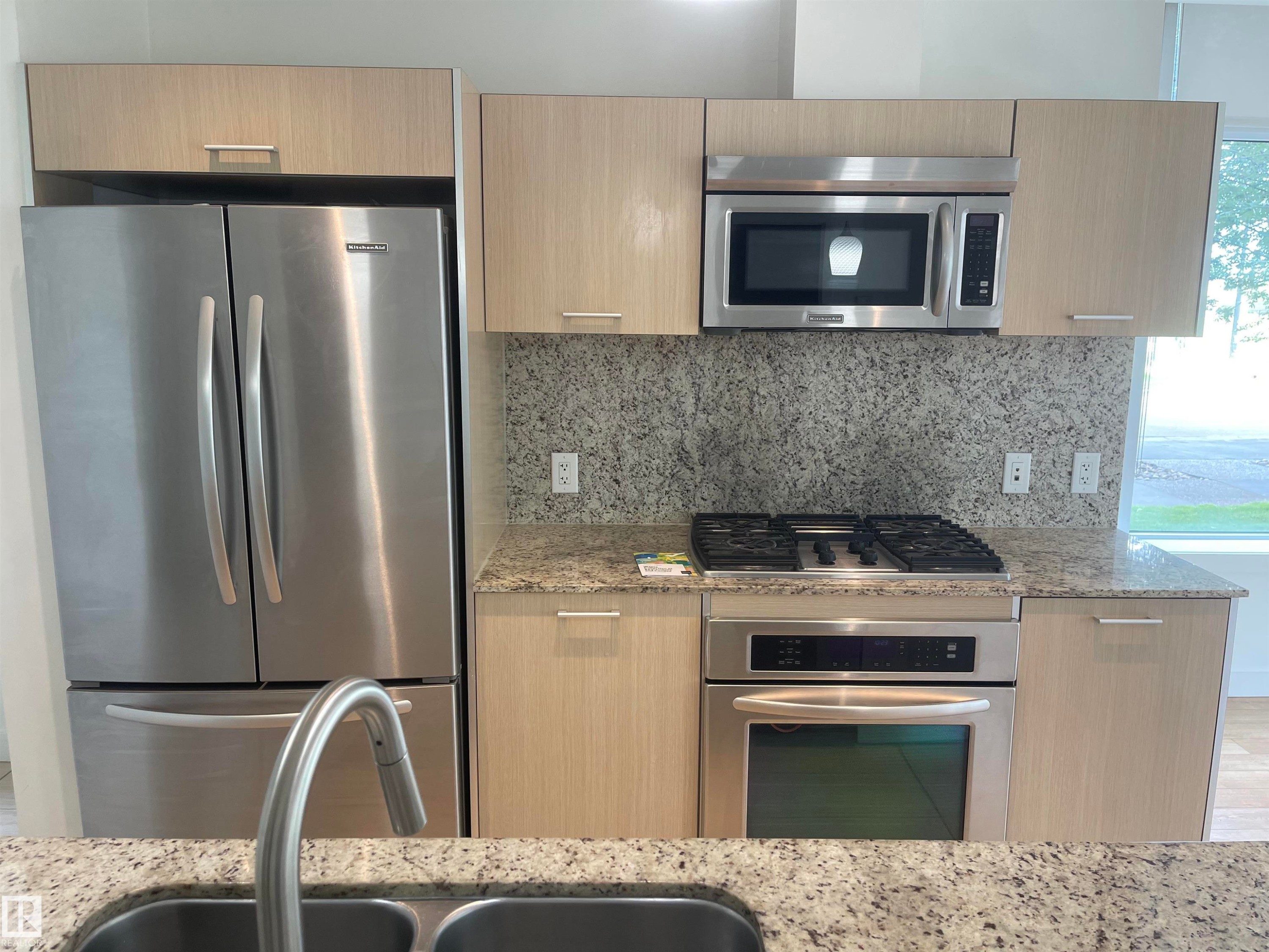 113 2510 109 Street, Edmonton, AB