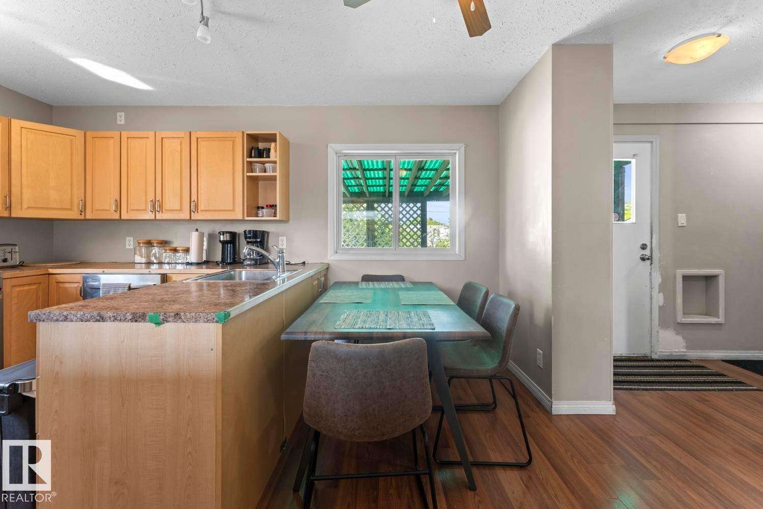 1211 8 Street, Cold Lake, AB