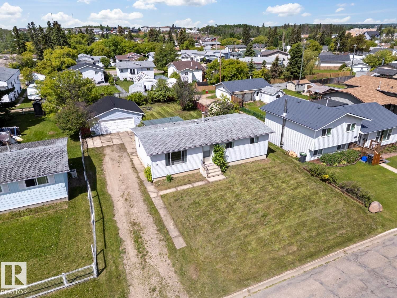 1211 8 Street, Cold Lake, AB