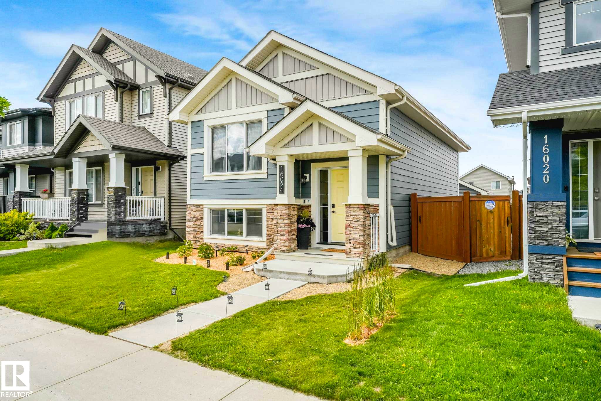16024 12 Avenue, Edmonton, AB