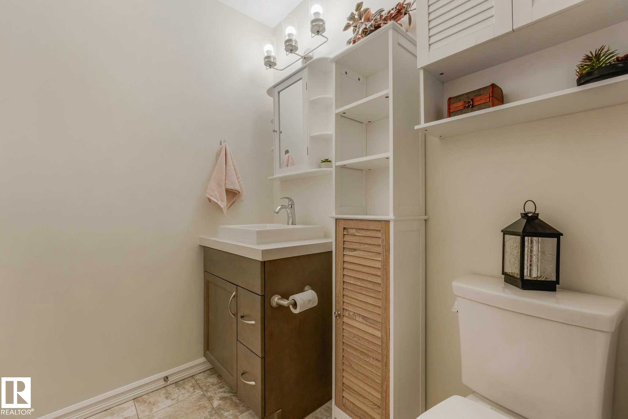 16024 12 Avenue, Edmonton, AB