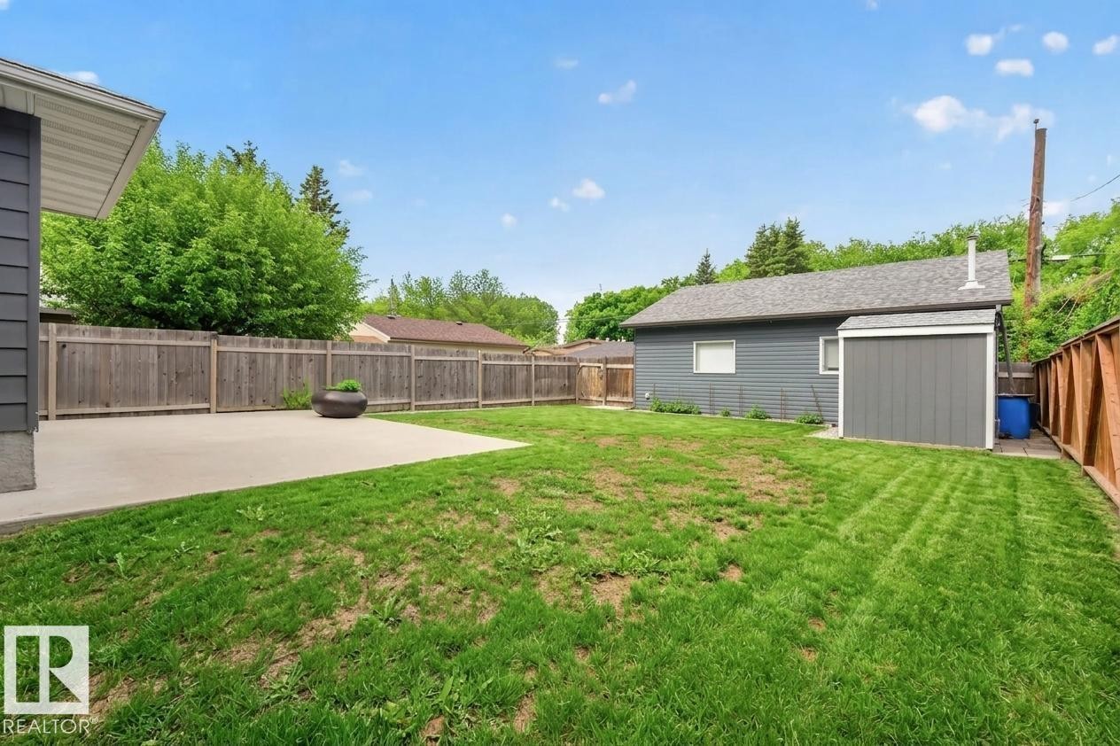 10316 77 Street, Edmonton, AB