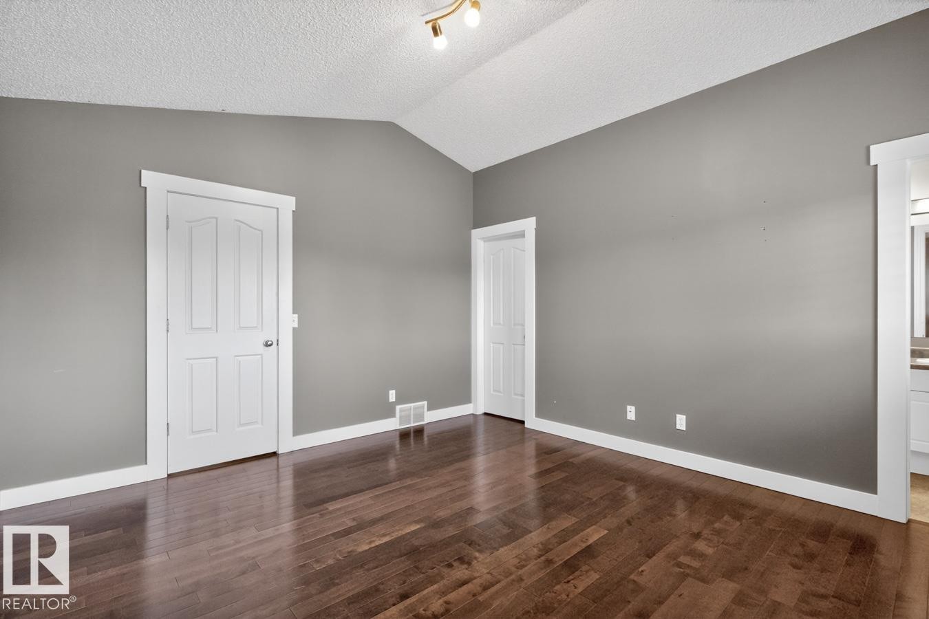 3 Douglas Crescent, Leduc, AB