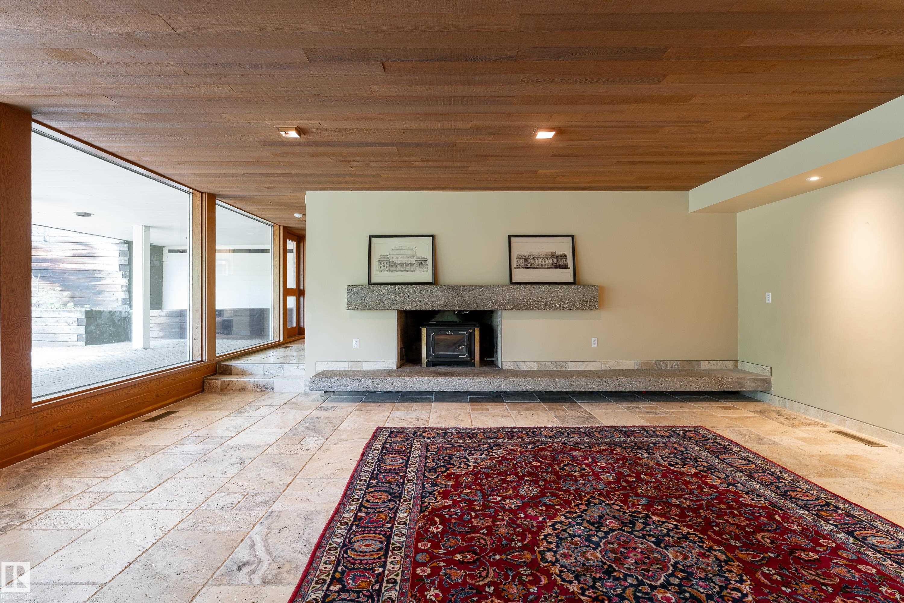 20211 9 Avenue Sw, Edmonton, AB - Indoor With Fireplace