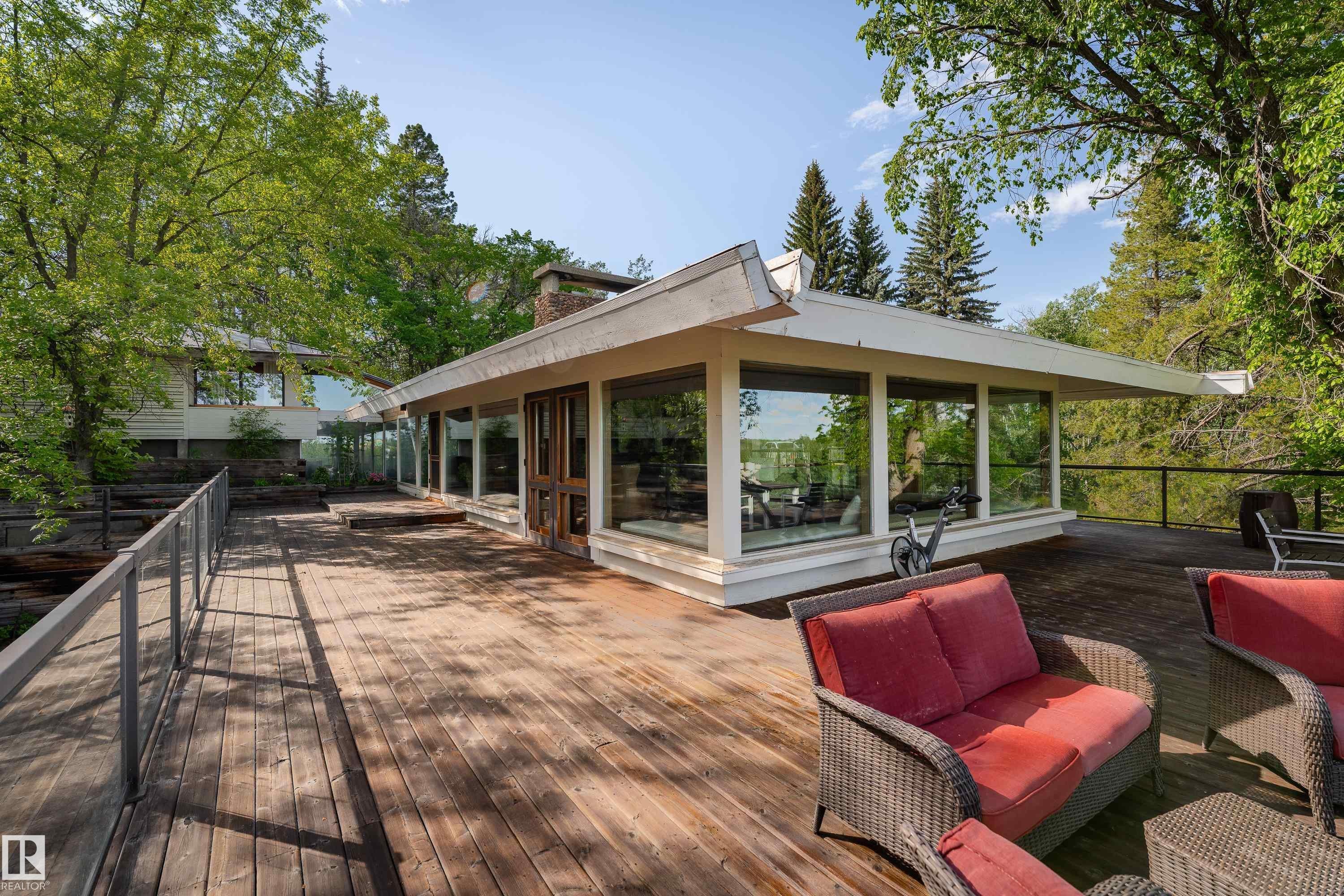 20211 9 Avenue Sw, Edmonton, AB - Outdoor With Deck Patio Veranda