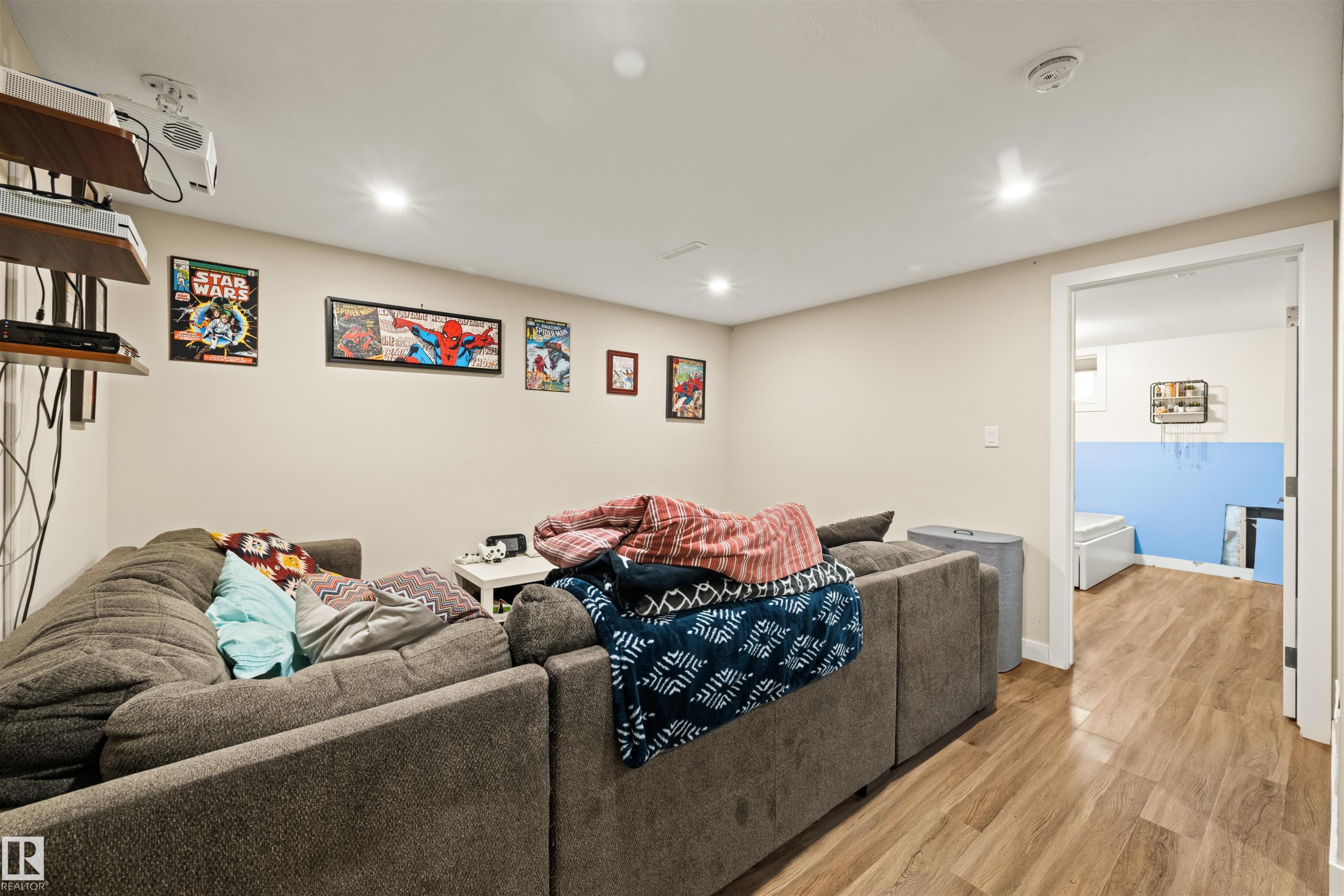 12002 39 Street, Edmonton, AB