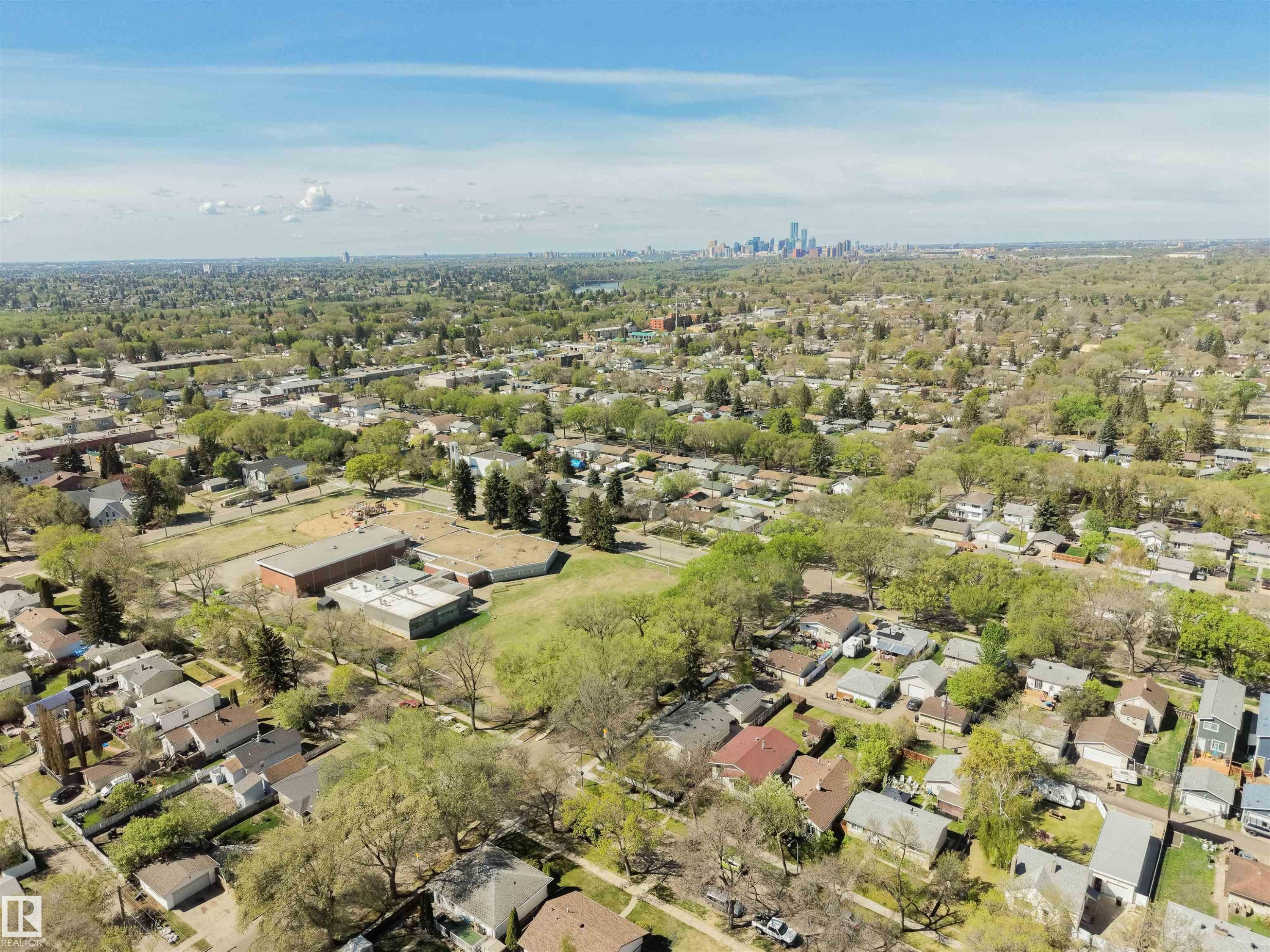 12002 39 Street, Edmonton, AB