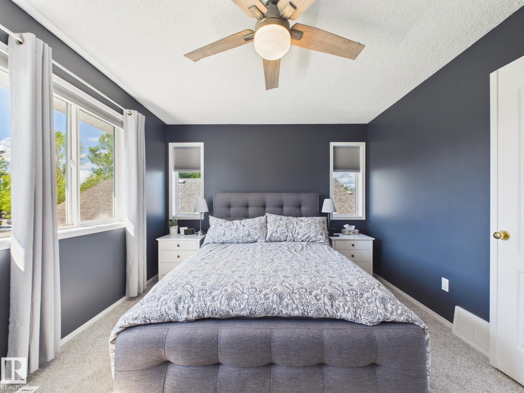 506 Bevington Close, Edmonton, AB