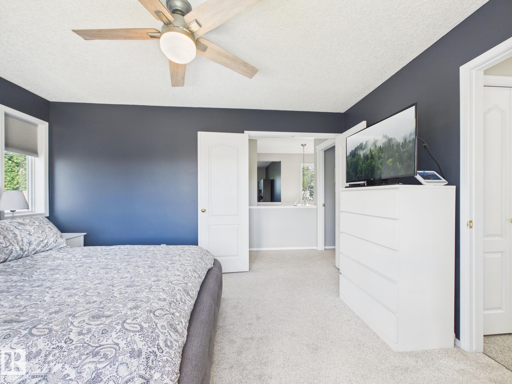 506 Bevington Close, Edmonton, AB