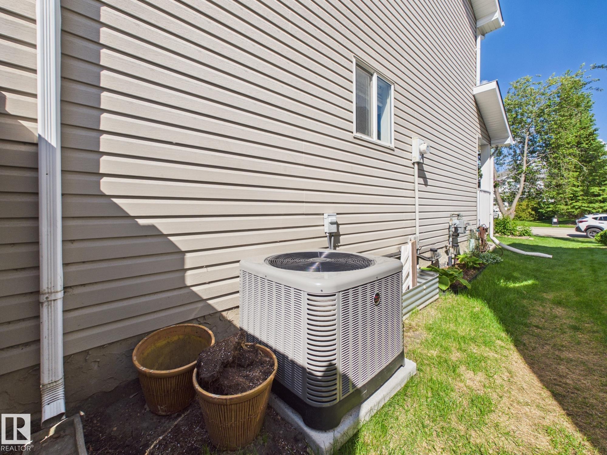 506 Bevington Close, Edmonton, AB