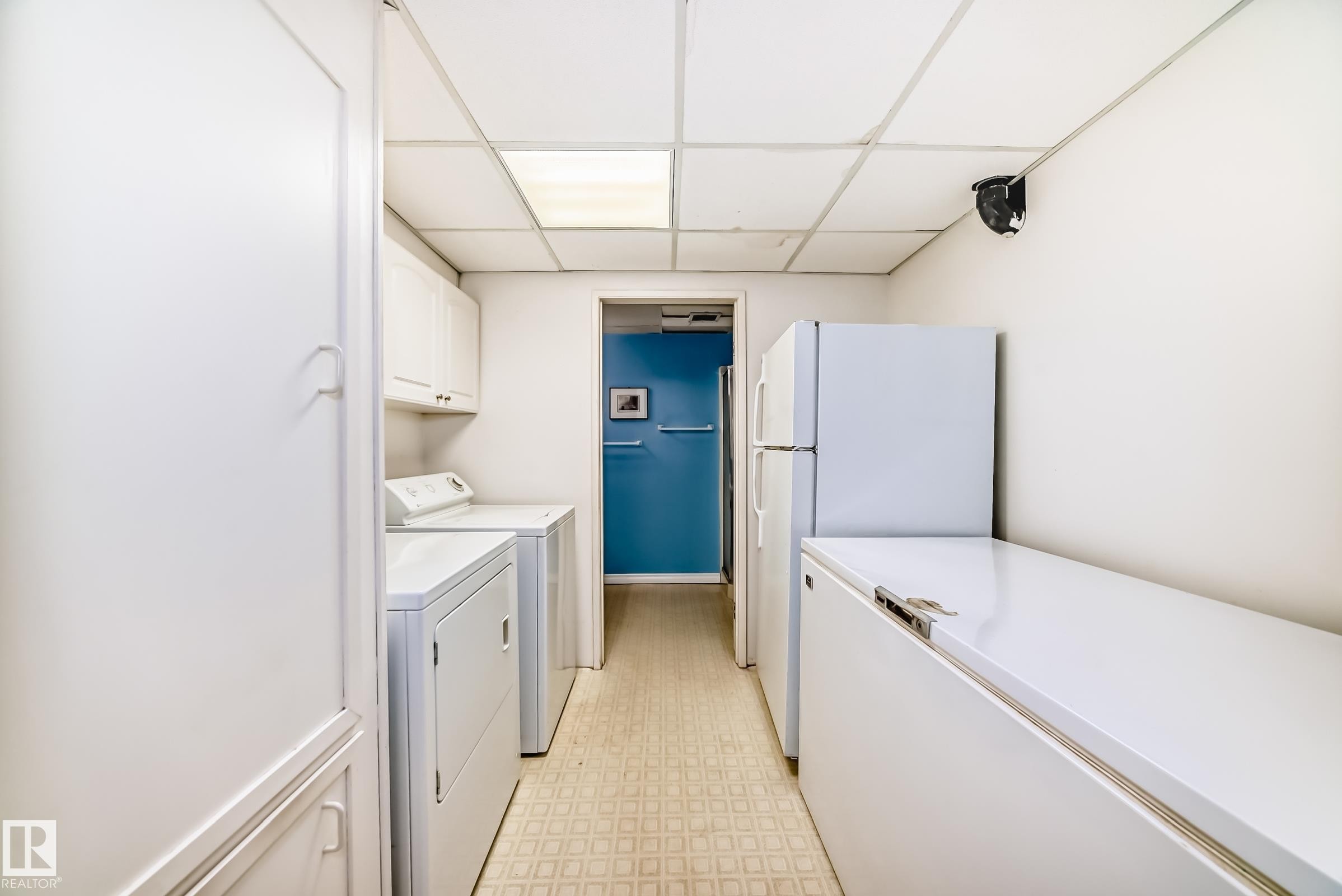 18931 92 Avenue, Edmonton, AB - Indoor Photo Showing Laundry Room