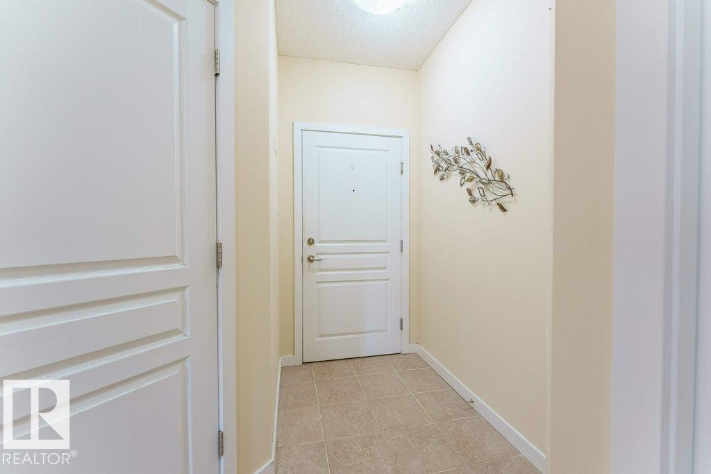 210 5 Gate Avenue, St. Albert, AB