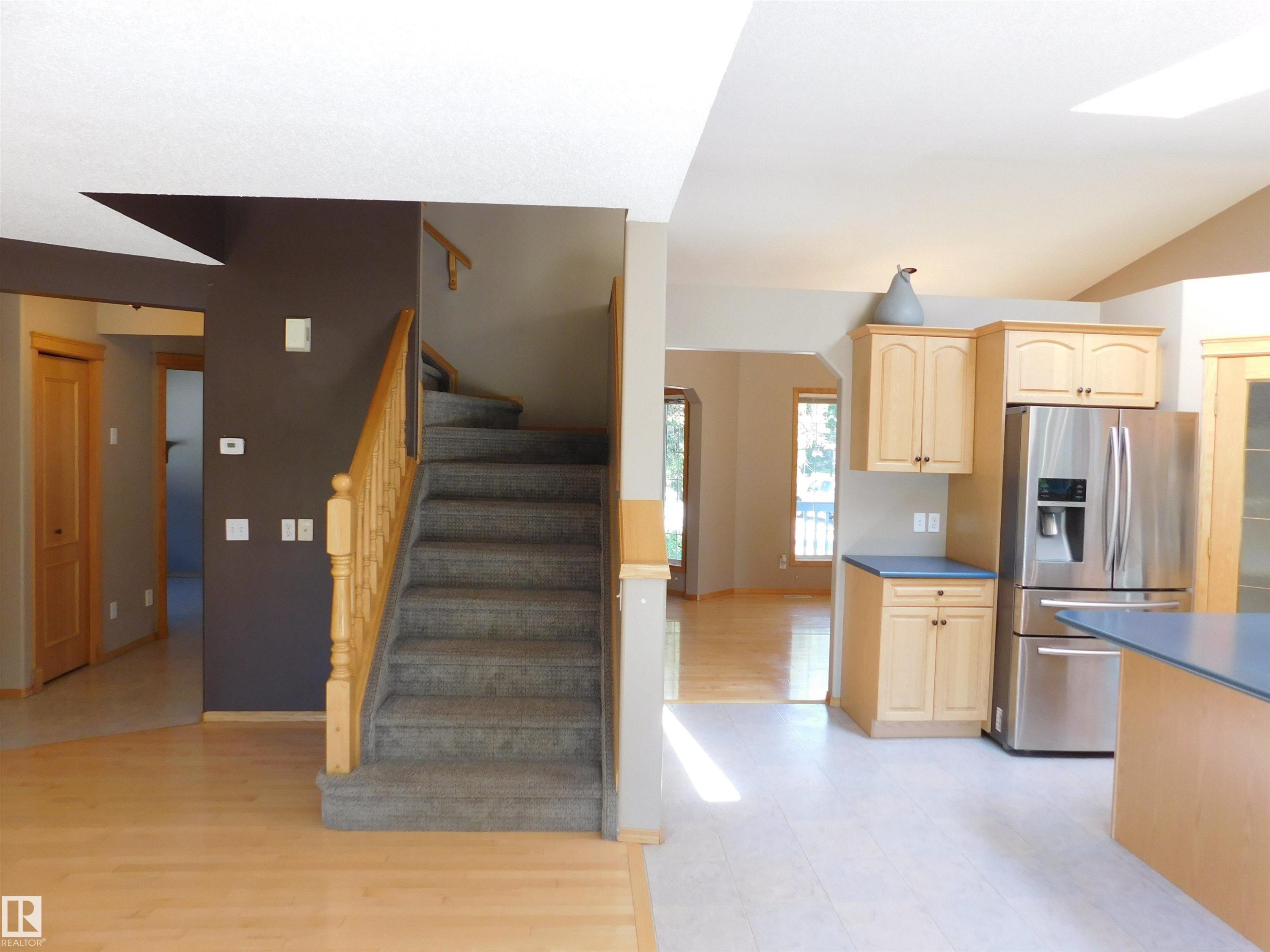 2255 Brennan Court Nw, Edmonton, AB