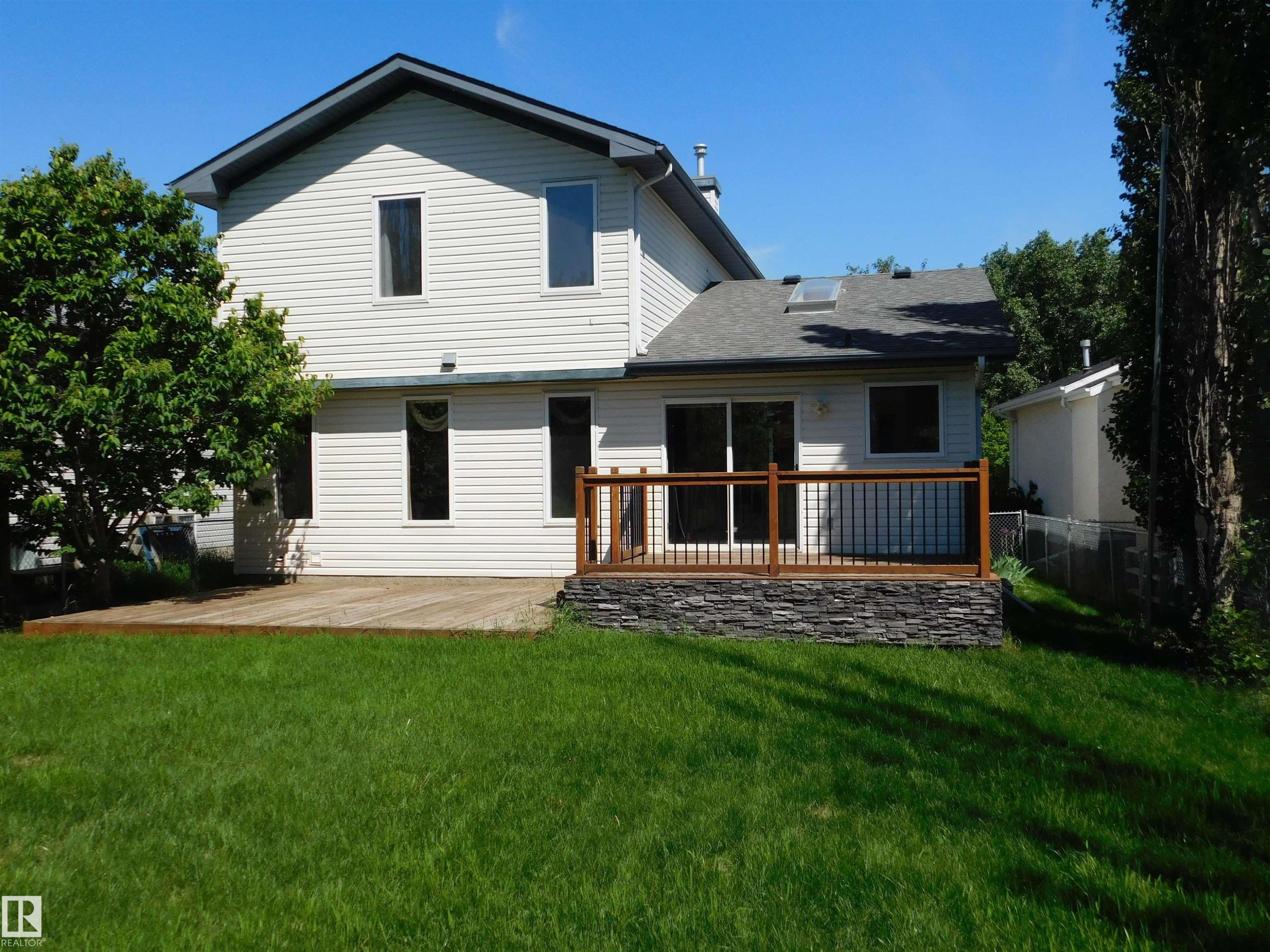 2255 Brennan Court Nw, Edmonton, AB