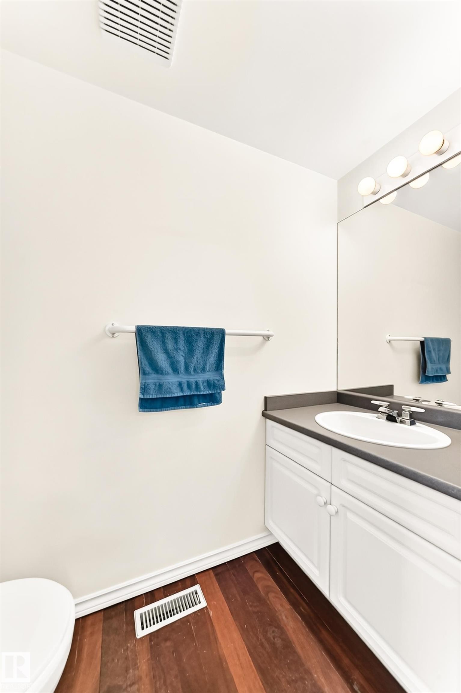 9130 77 Avenue, Edmonton, AB