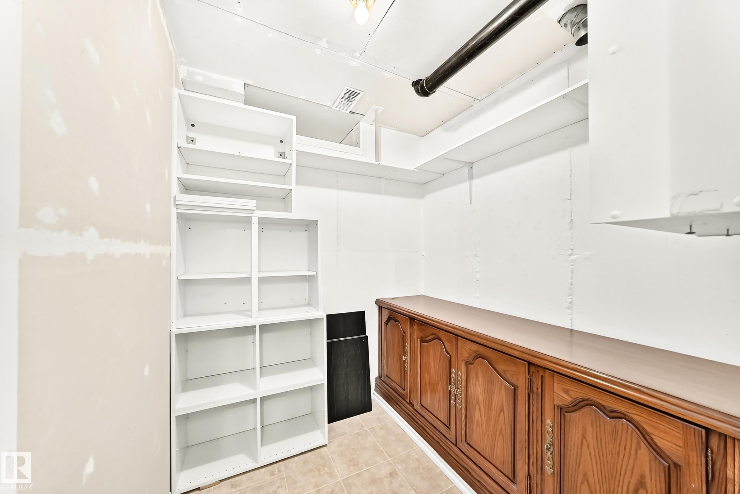 9130 77 Avenue, Edmonton, AB