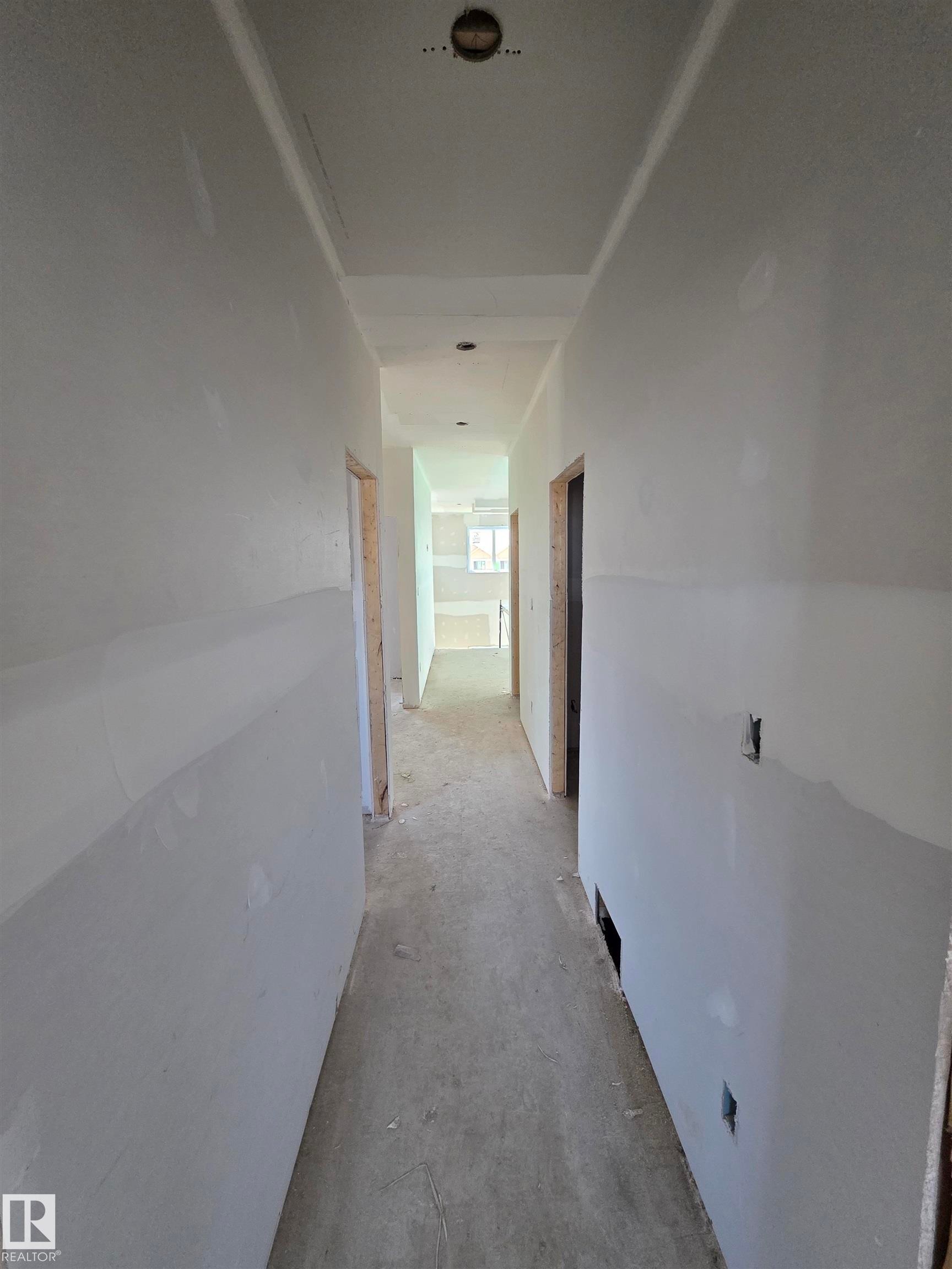 Image quality insufficient for description - 13123 187 Avenue, Edmonton, AB