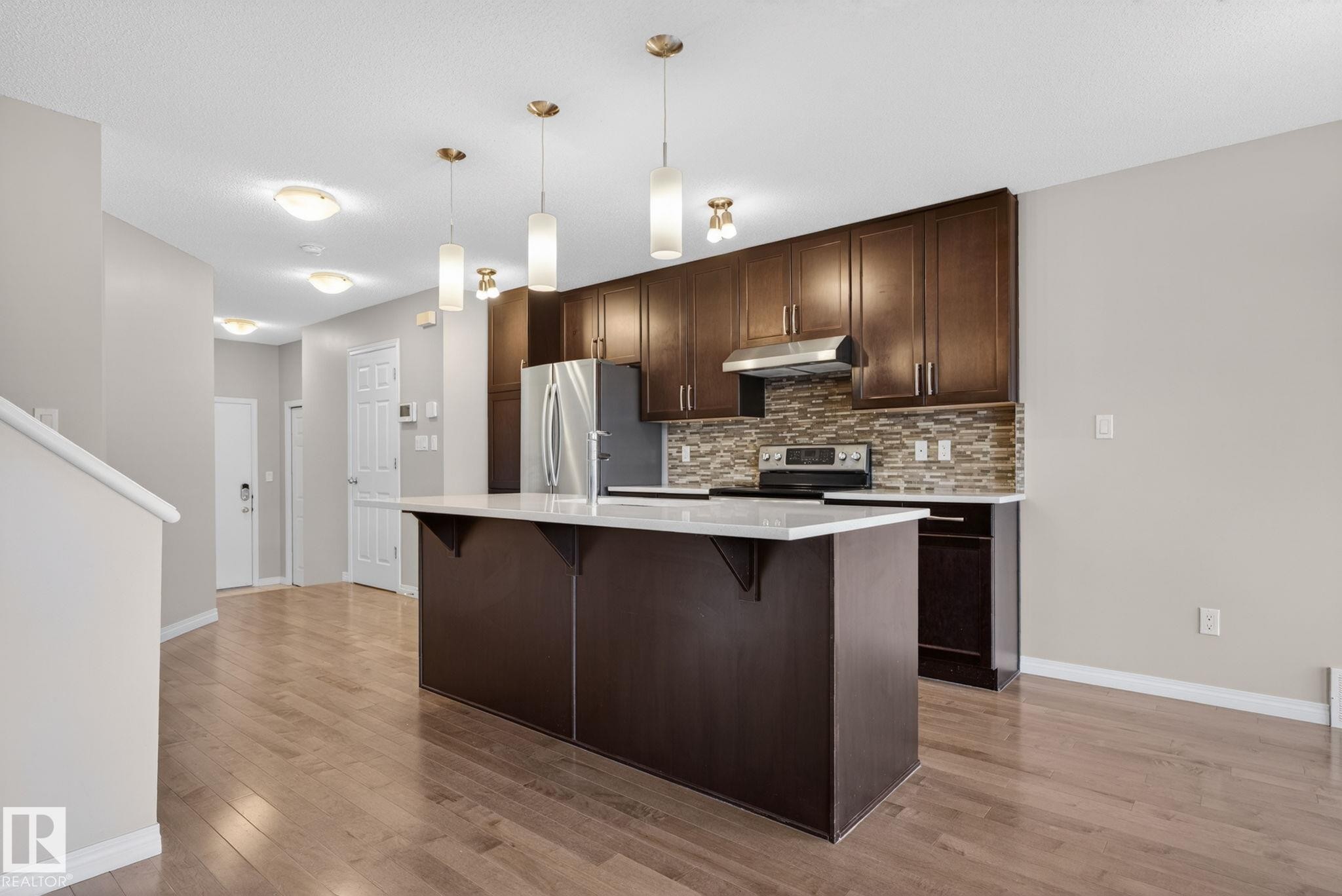 4330 Prowse Link Link Sw, Edmonton, AB - Indoor Photo Showing Kitchen With Upgraded Kitchen