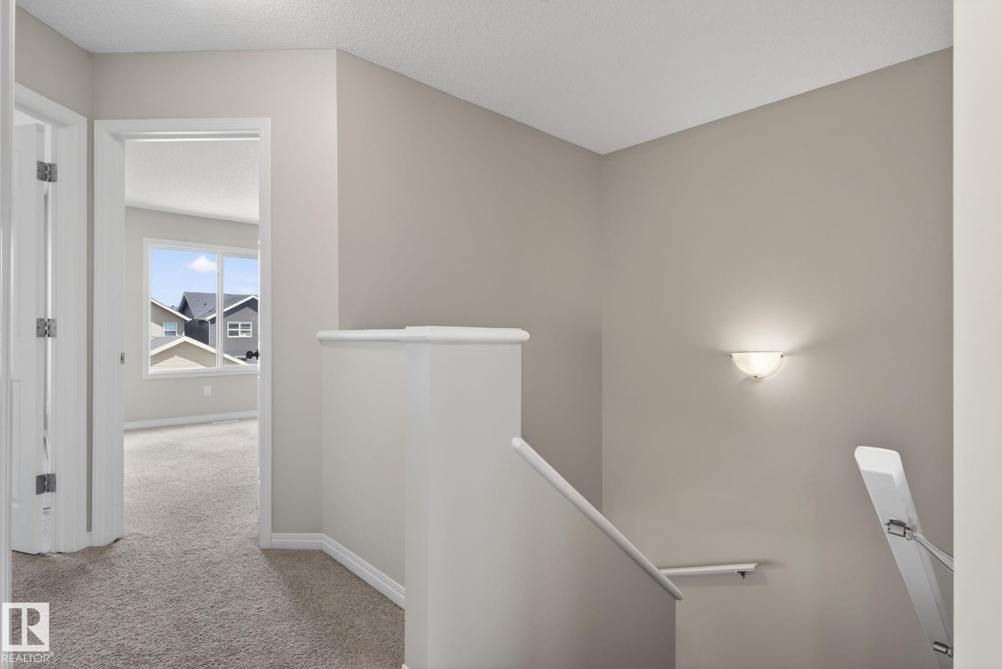 4330 Prowse Link Link Sw, Edmonton, AB - Indoor Photo Showing Other Room