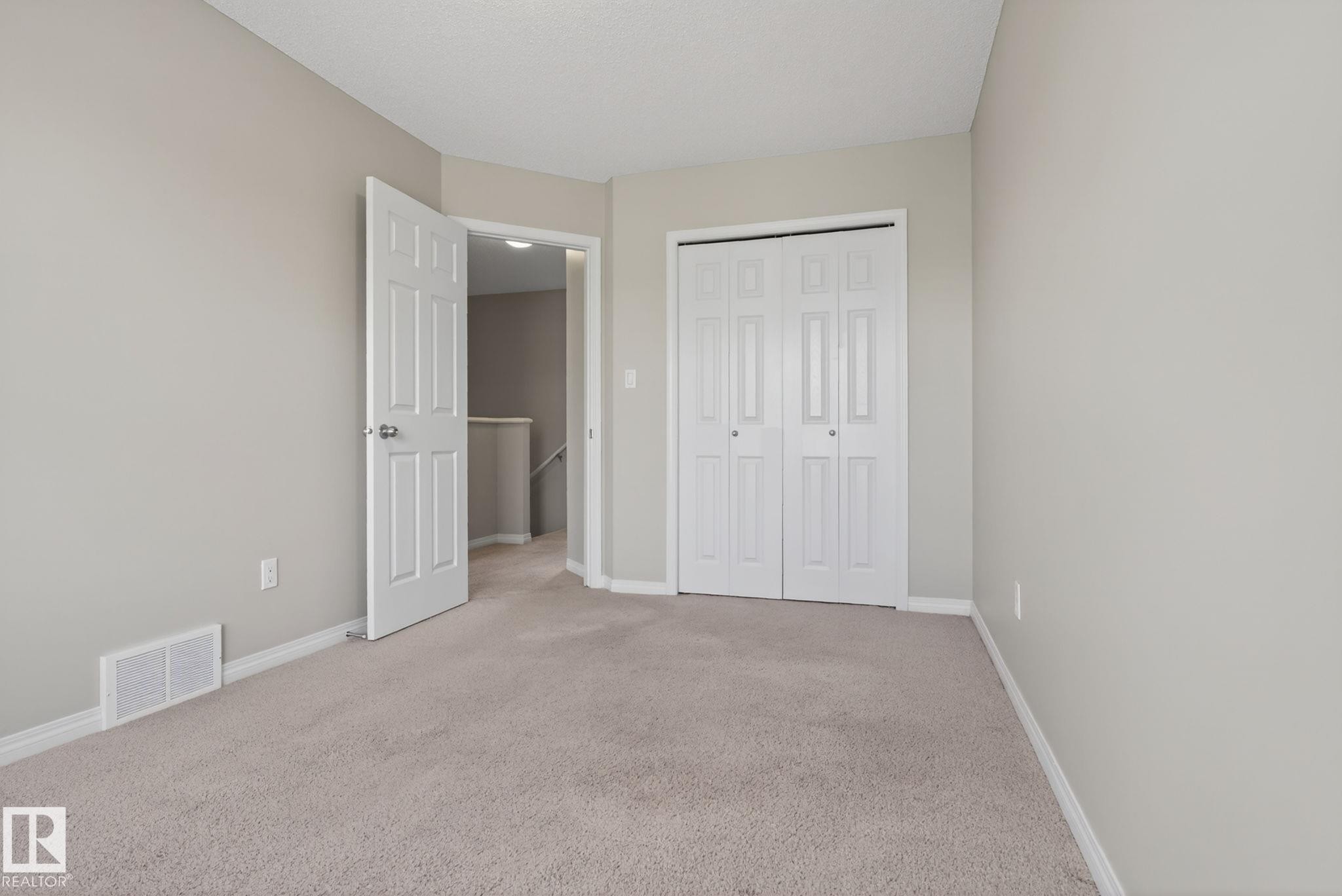 4330 Prowse Link Link Sw, Edmonton, AB - Indoor
