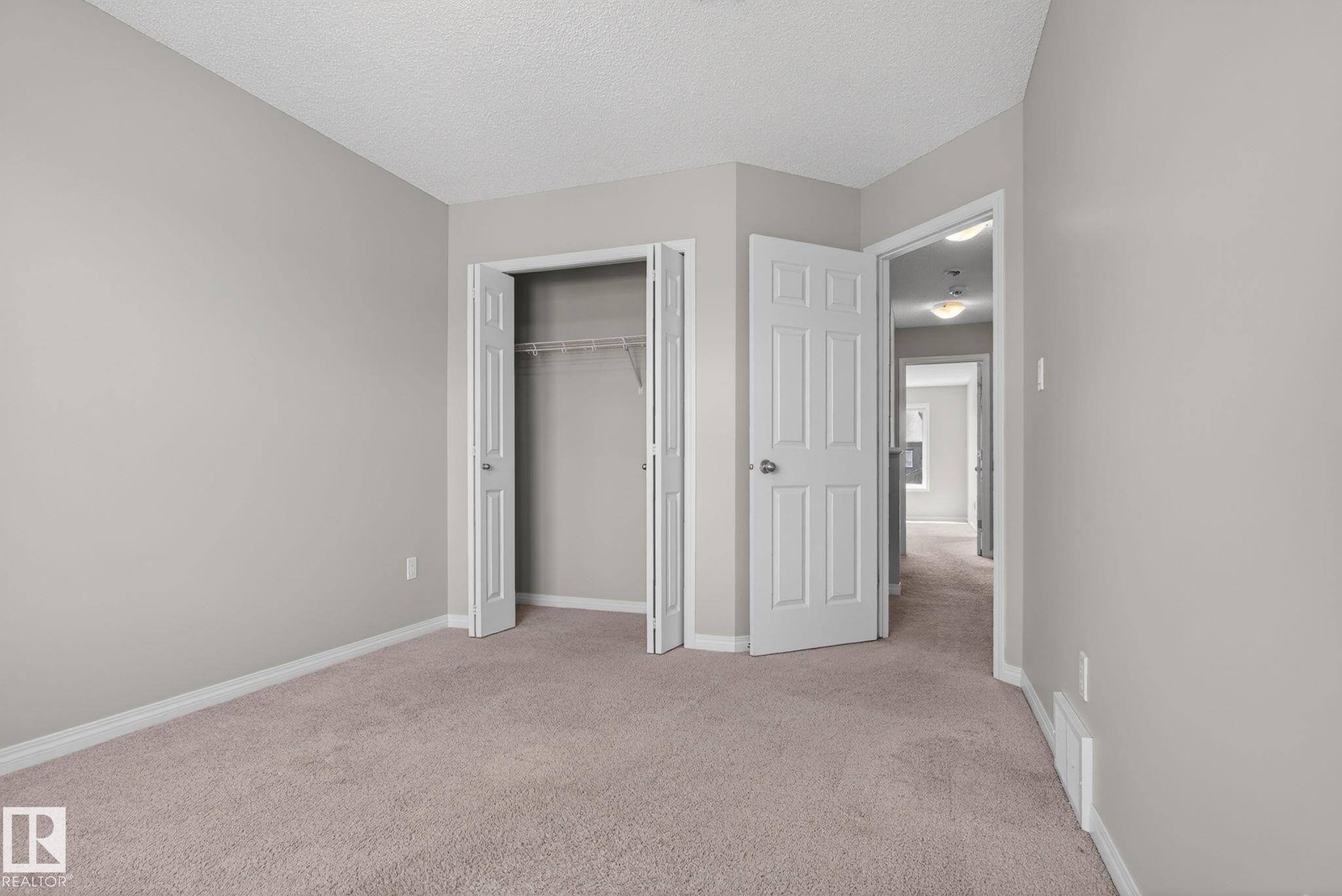 4330 Prowse Link Link Sw, Edmonton, AB - Indoor Photo Showing Other Room