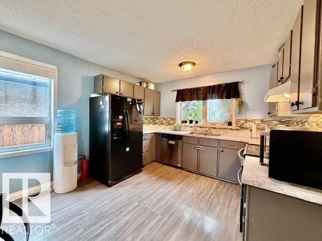 169 Garnet Crescent, Wetaskiwin, AB