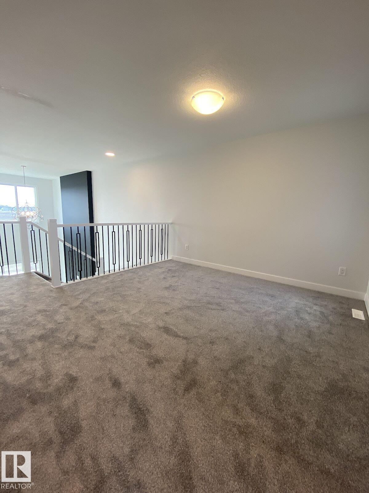 1433 Osprey Crest, Edmonton, AB