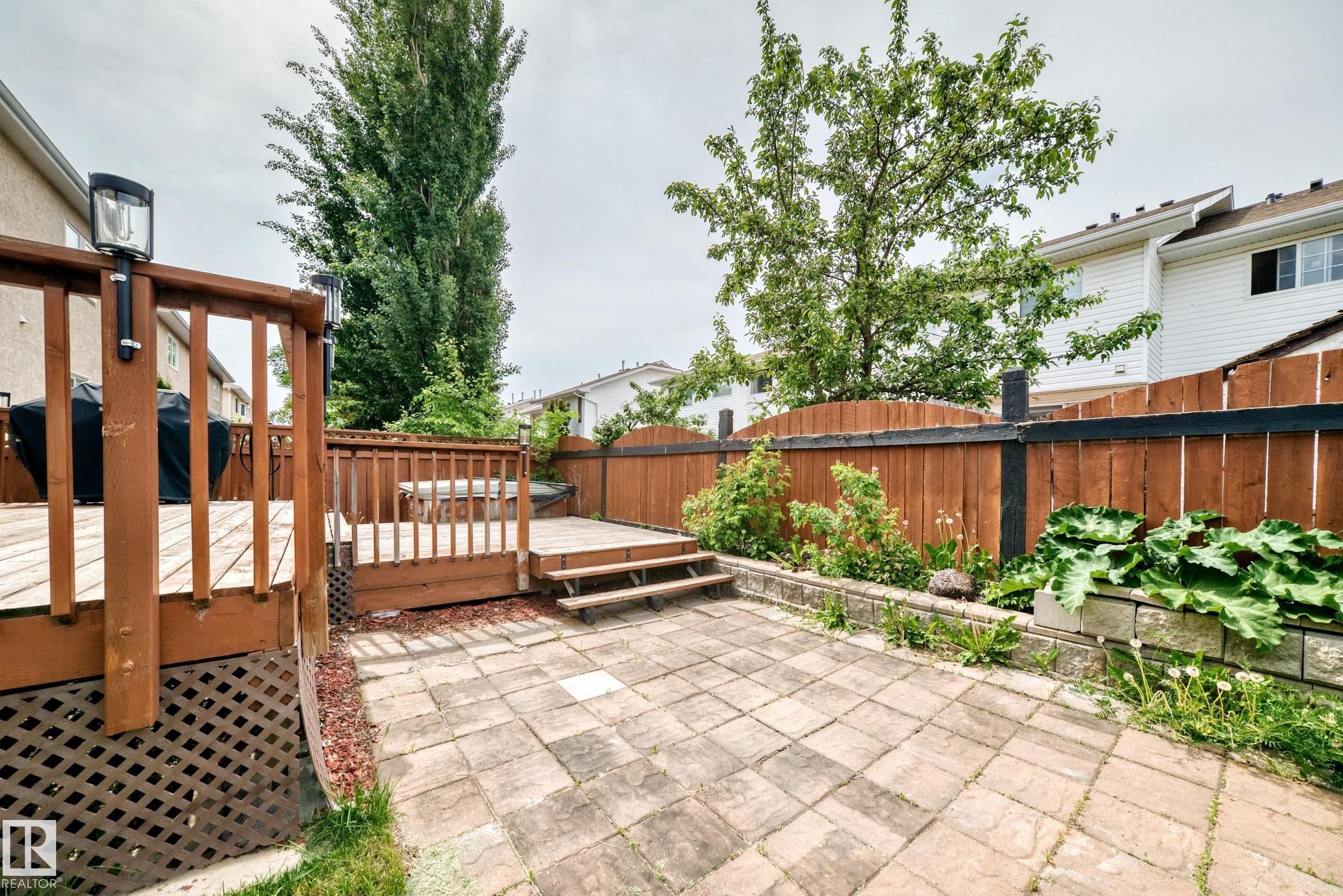 15826 67B Street, Edmonton, AB