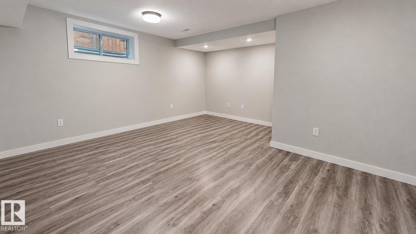 2 Hampton Crest, Sherwood Park, AB