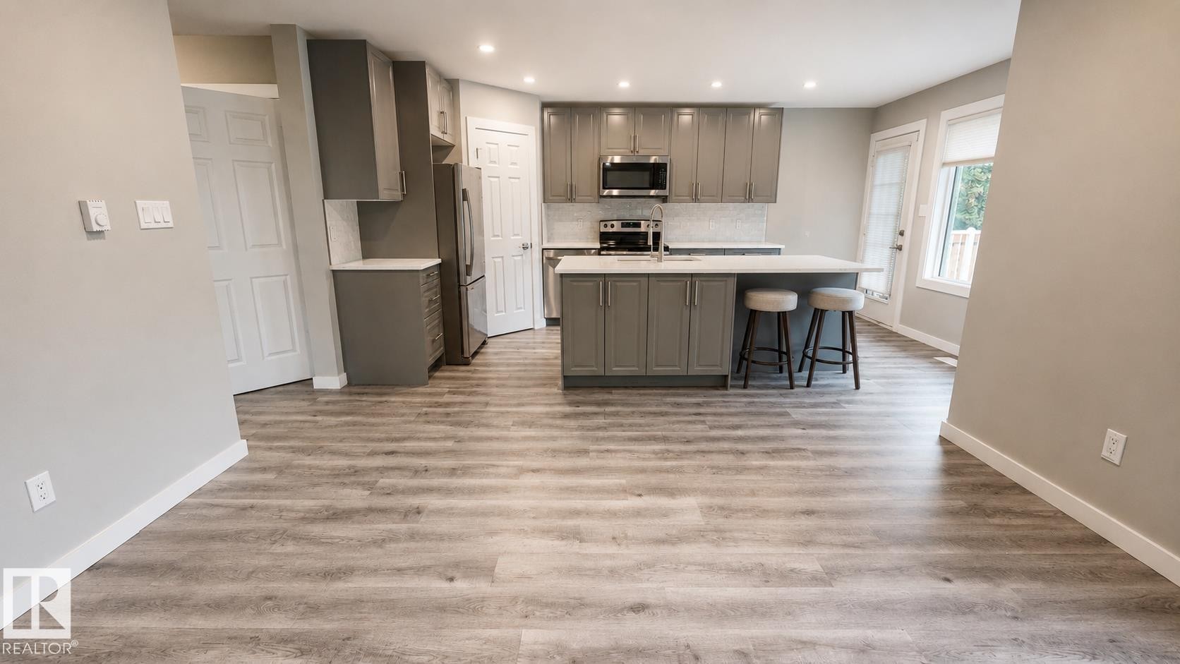 2 Hampton Crest, Sherwood Park, AB