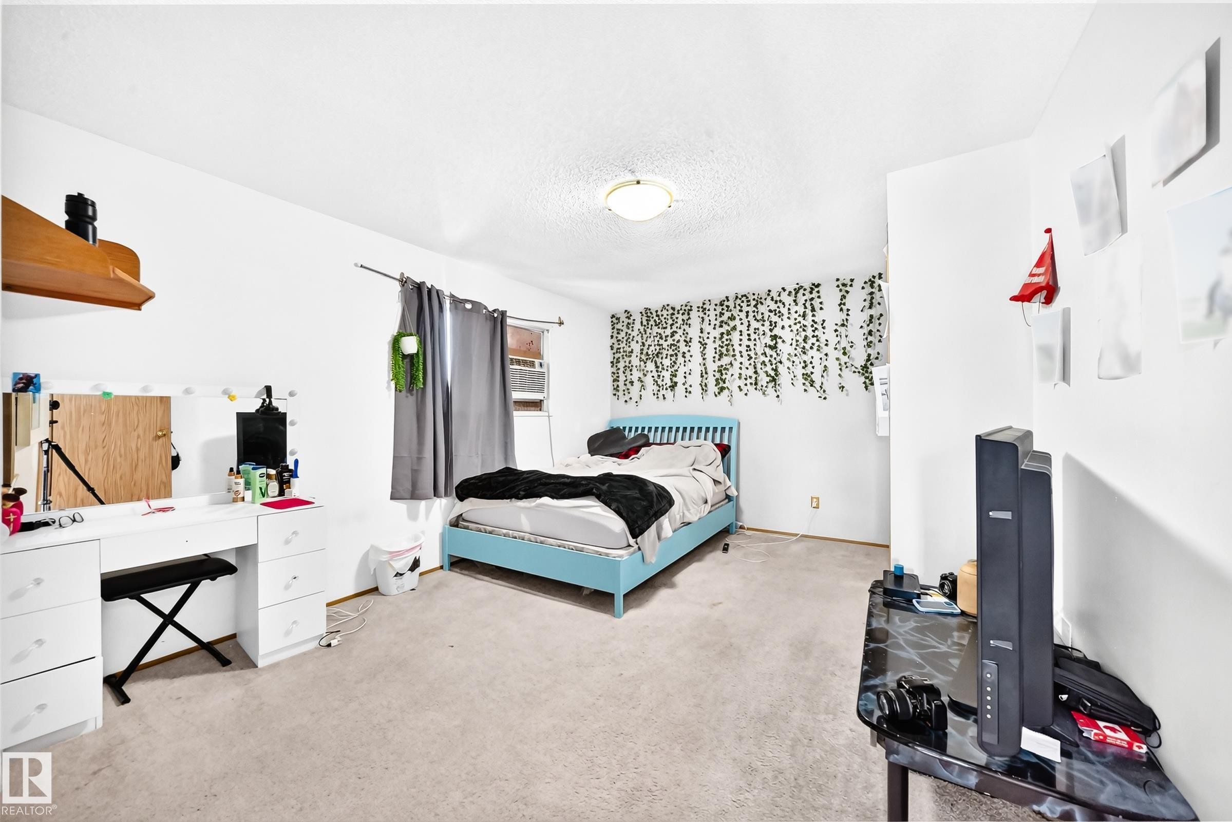 8011 188 Street, Edmonton, AB