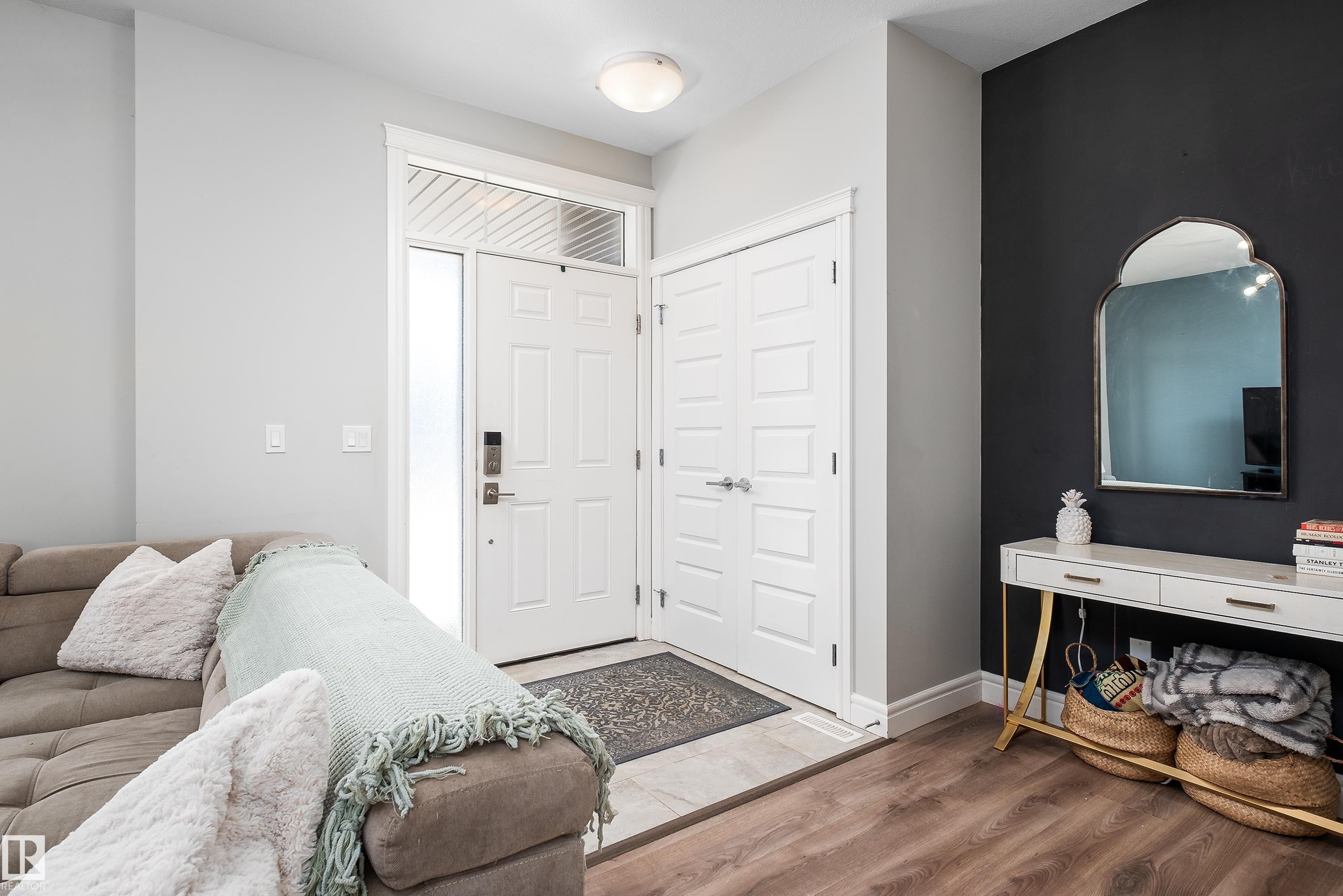 1330 Enright Landing, Edmonton, AB