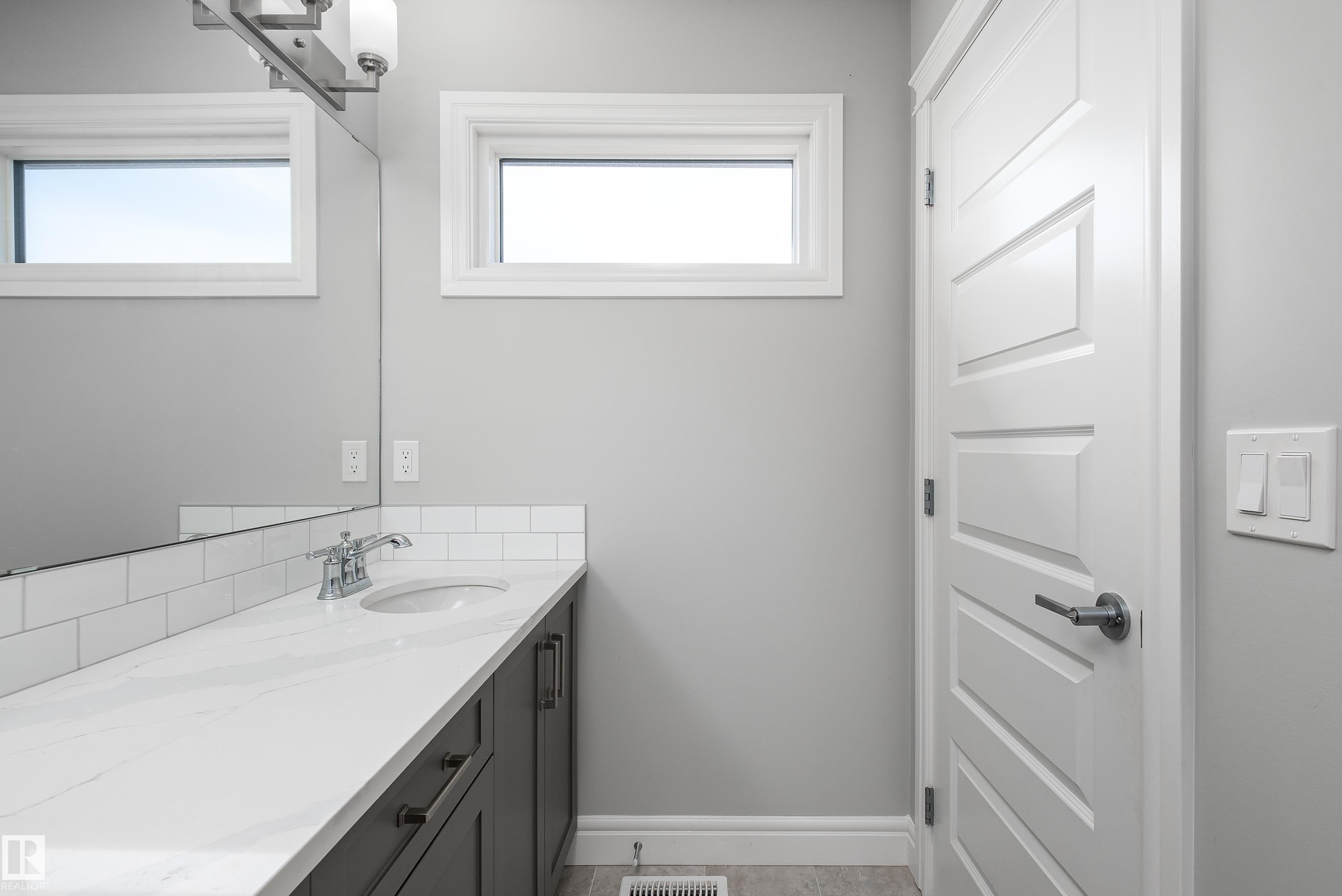 1330 Enright Landing, Edmonton, AB