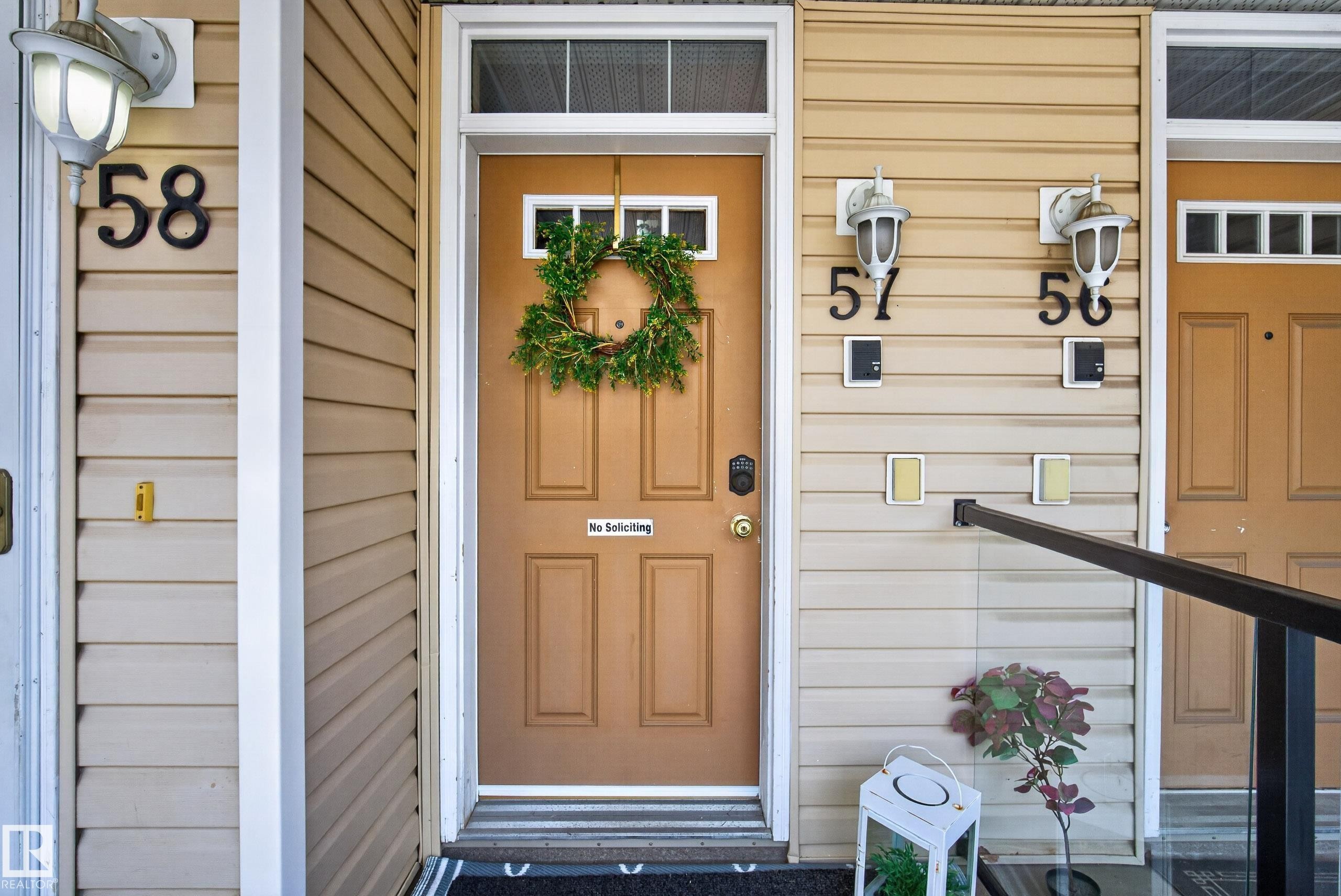 Exterior entry - 57 3010 33 Avenue, Edmonton, AB