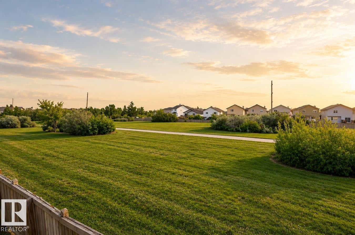 Yard - 57 3010 33 Avenue, Edmonton, AB