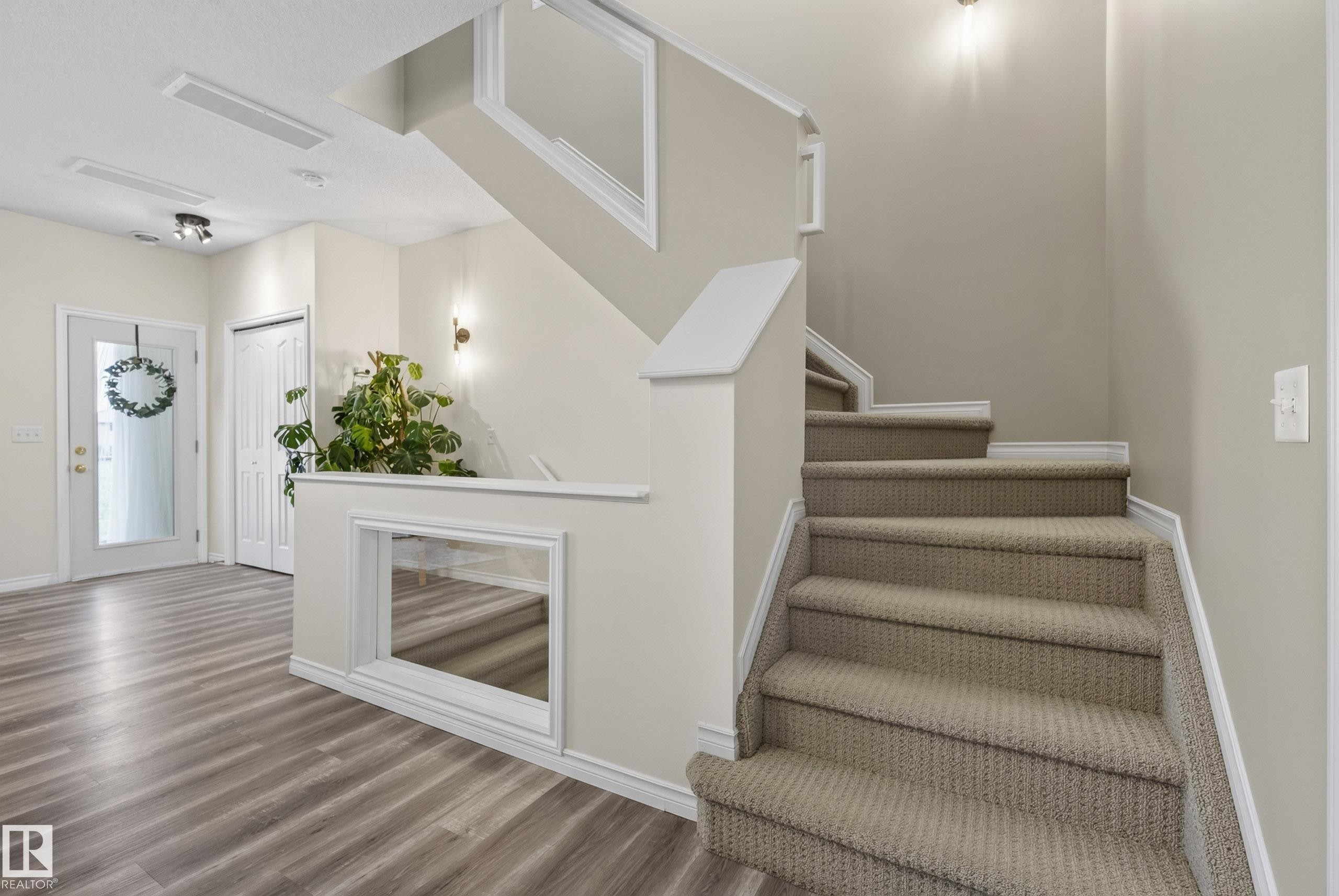 Stairs - 57 3010 33 Avenue, Edmonton, AB